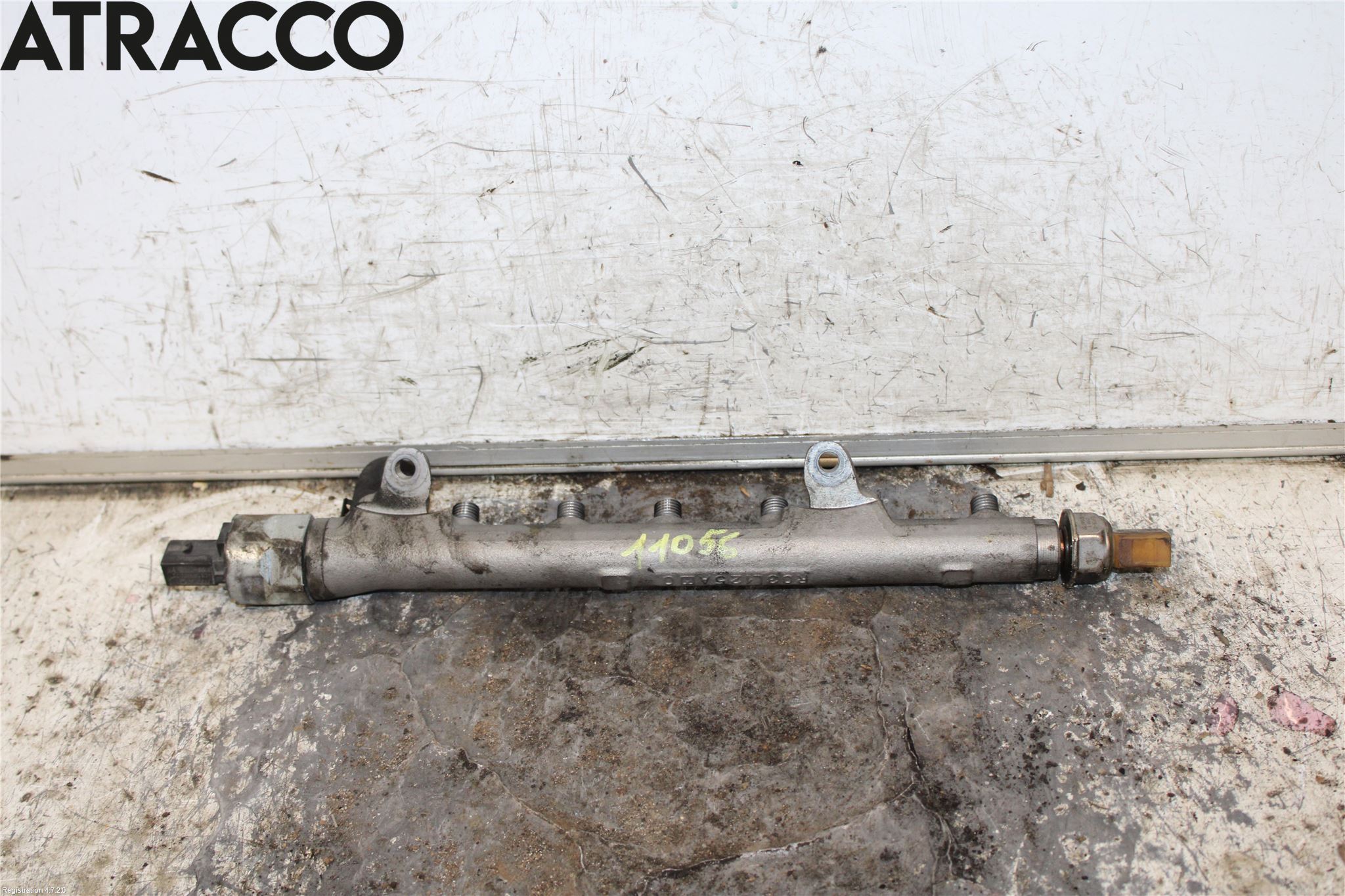 Volkswagen VW CADDY 11-15 Inj. Fuelrail