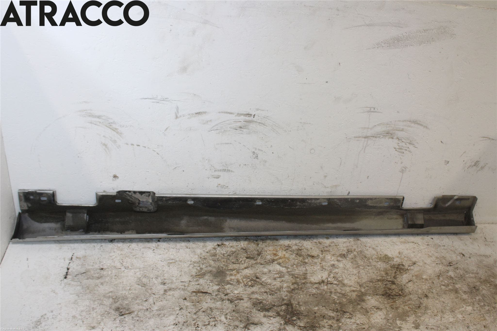 Mercedes-Benz MB E-KLASS (W212) 09-16 Kanalskjørt Høyre