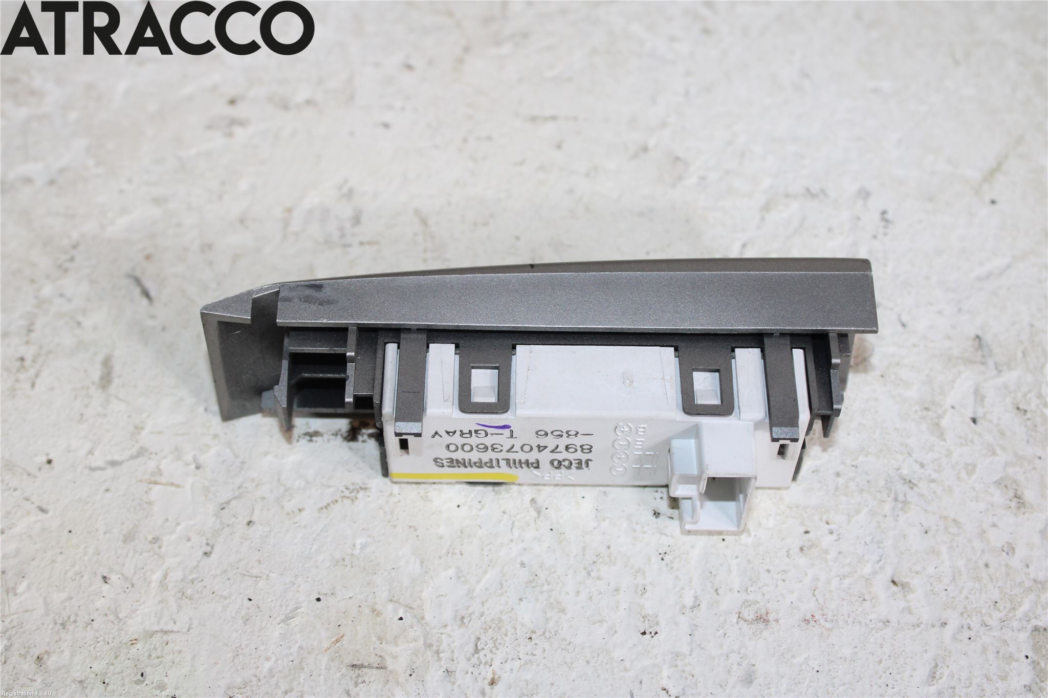 Isuzu D-MAX Instr Klokke