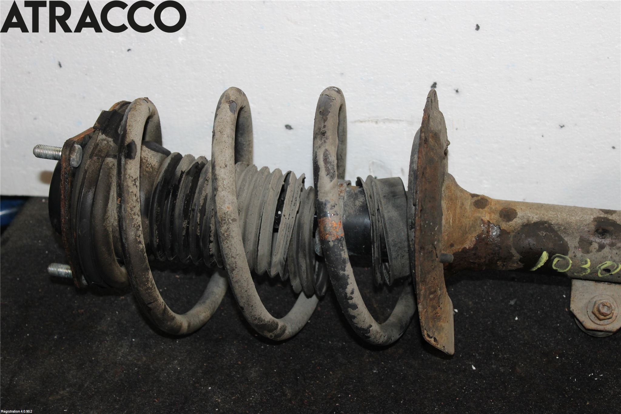 Mitsubishi OUTLANDER 13-21 Fjærbein Foran Høyre