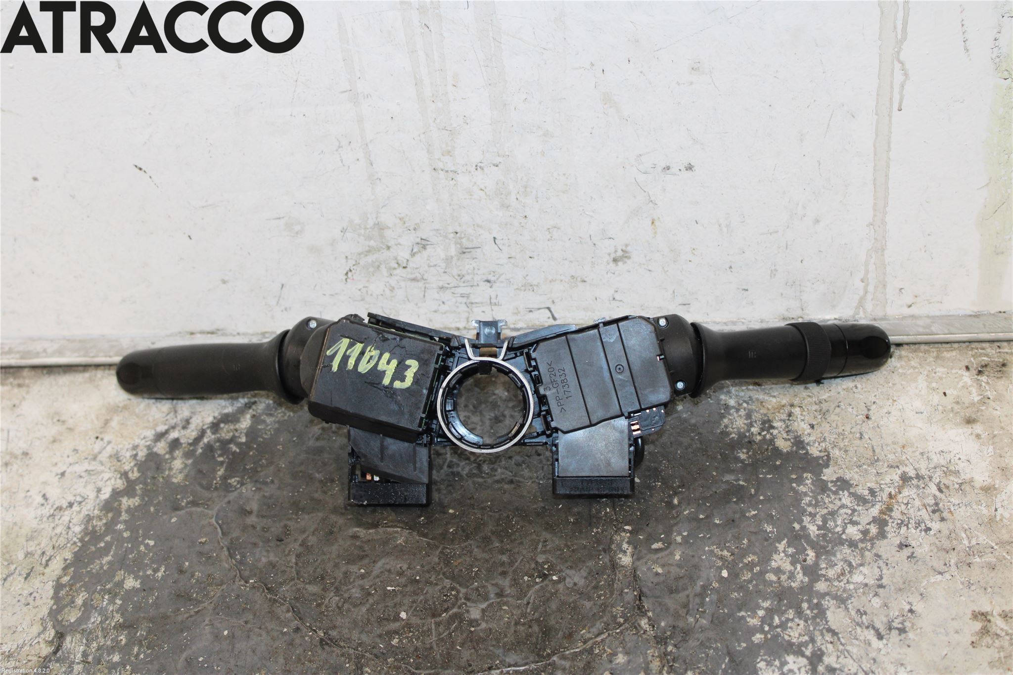 Toyota URBAN CRUISER Bryter Ratt Kombi H Og V