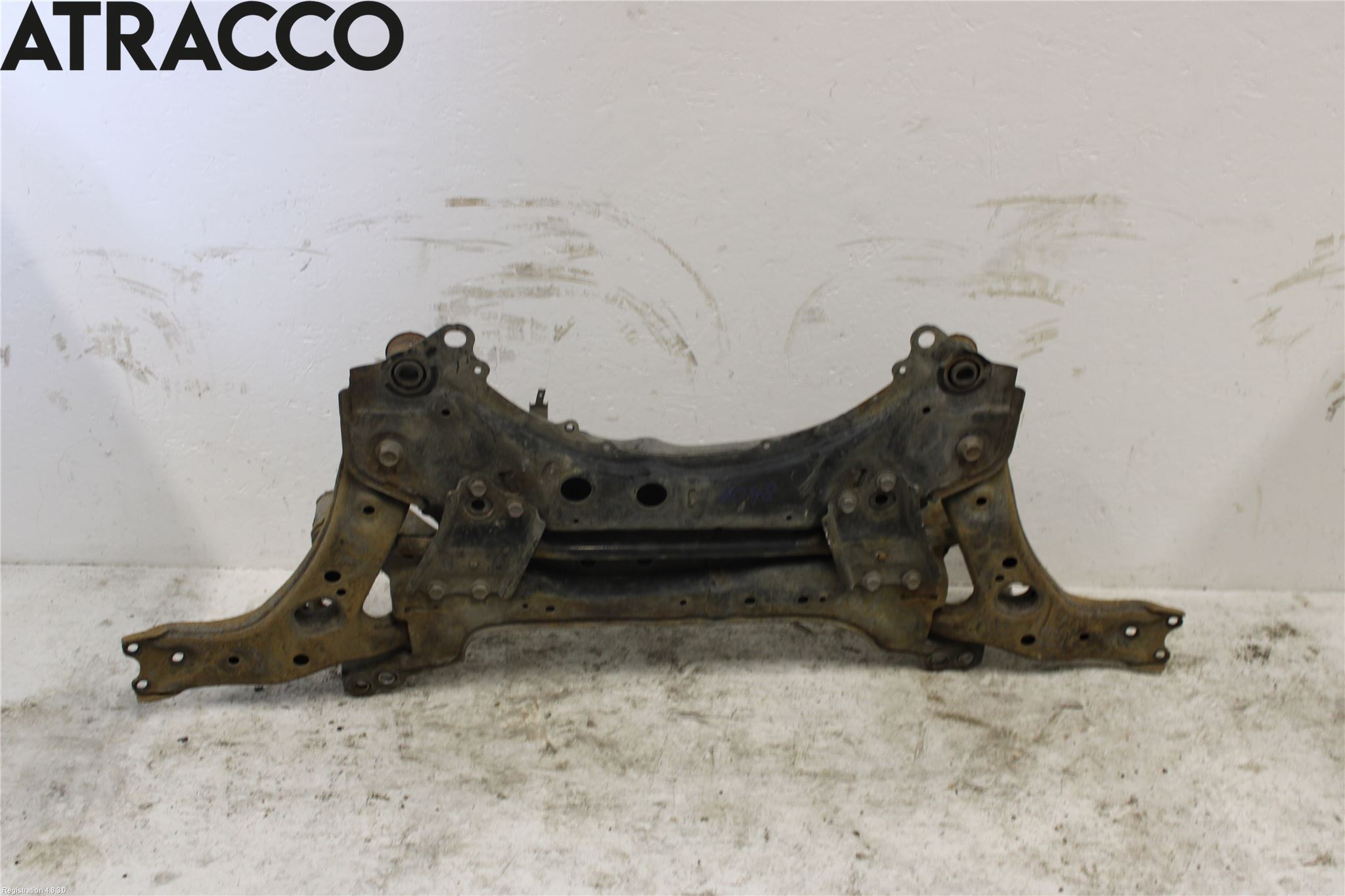 Toyota AVENSIS 09-15 Forstillingsbjelke(Tvergående)