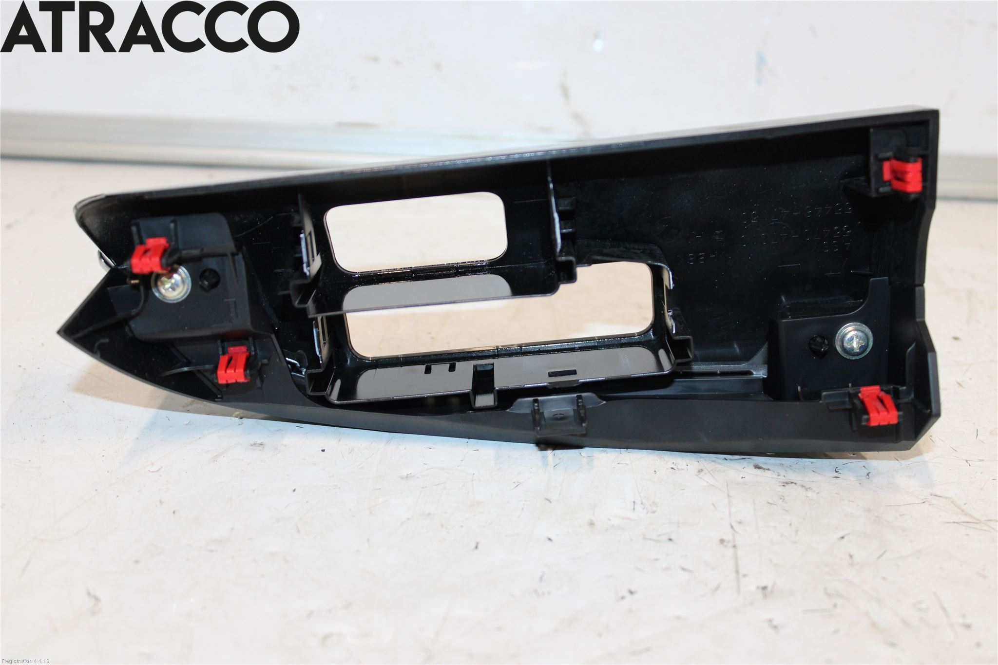 Toyota PRIUS+ ZVW40 12-20 Innr Dekor Instrbord