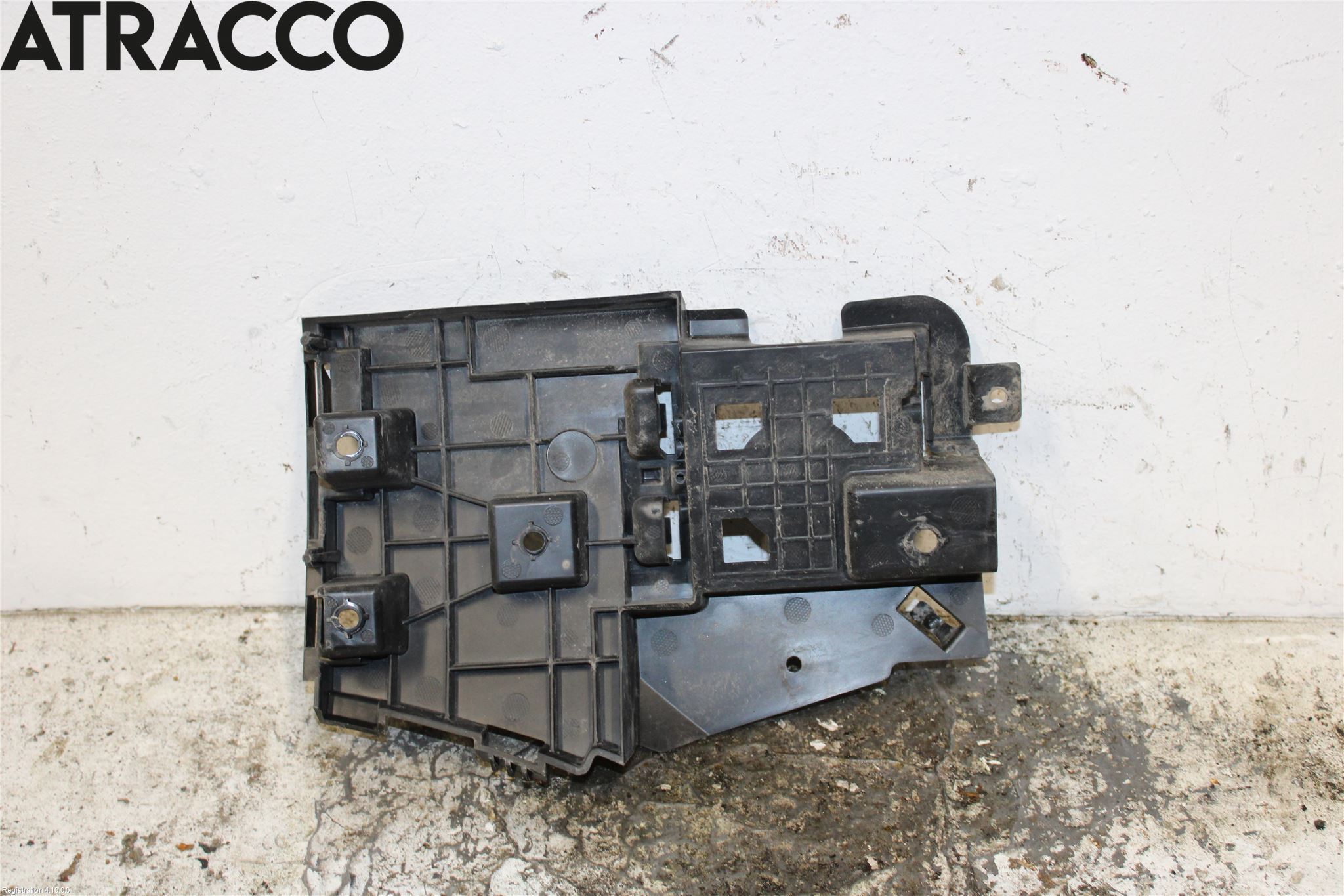 Volvo V60 14-18 Støtfangerfeste Bak Venstre