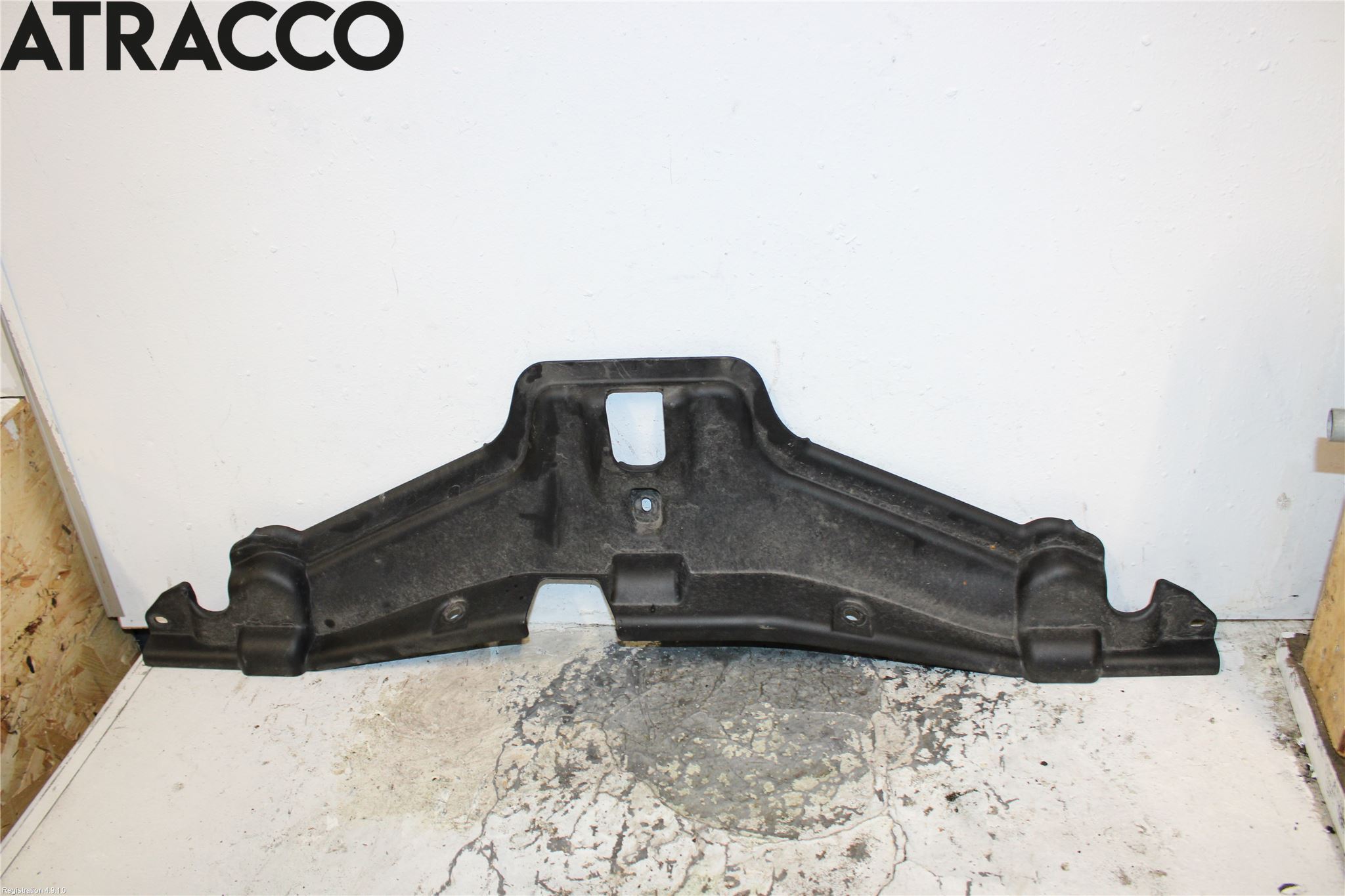Toyota AURIS 13-19 Tackplast Front
