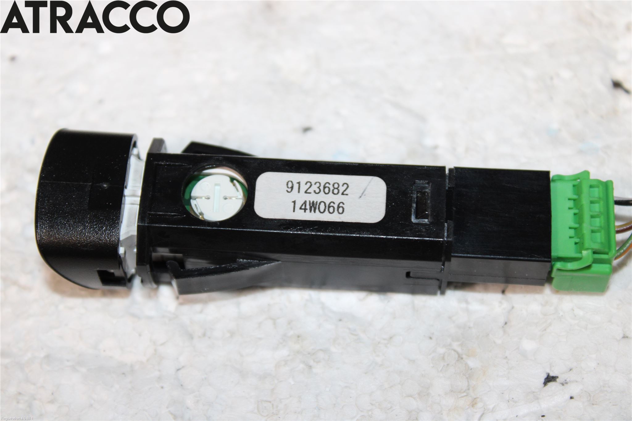 Volvo V40 12-19 Bryter Varsel (Nødblink)