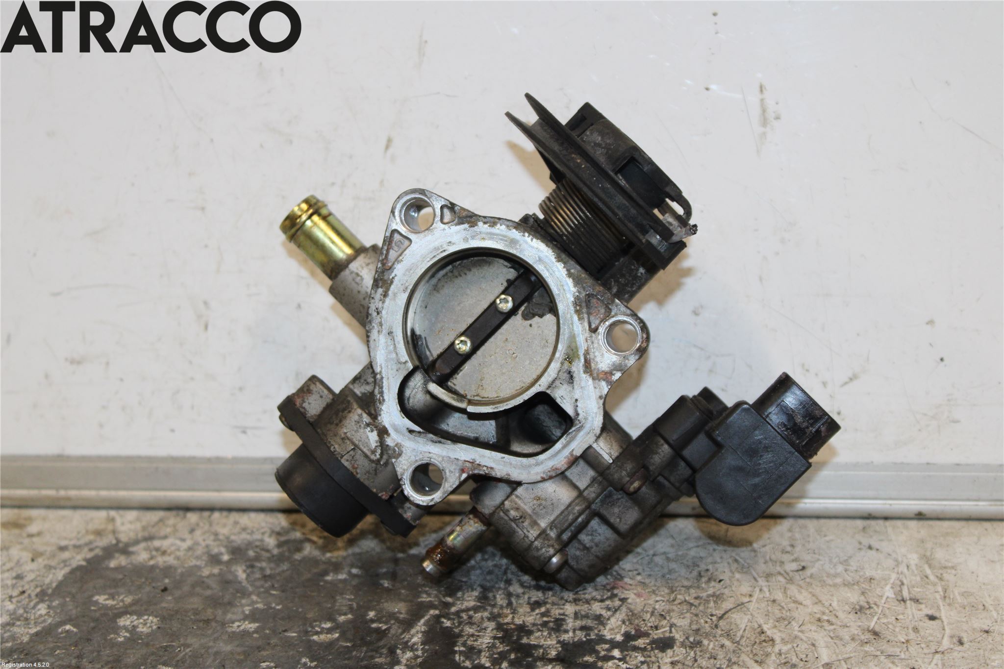 Toyota COROLLA 02-07 Inns Spjeldhus