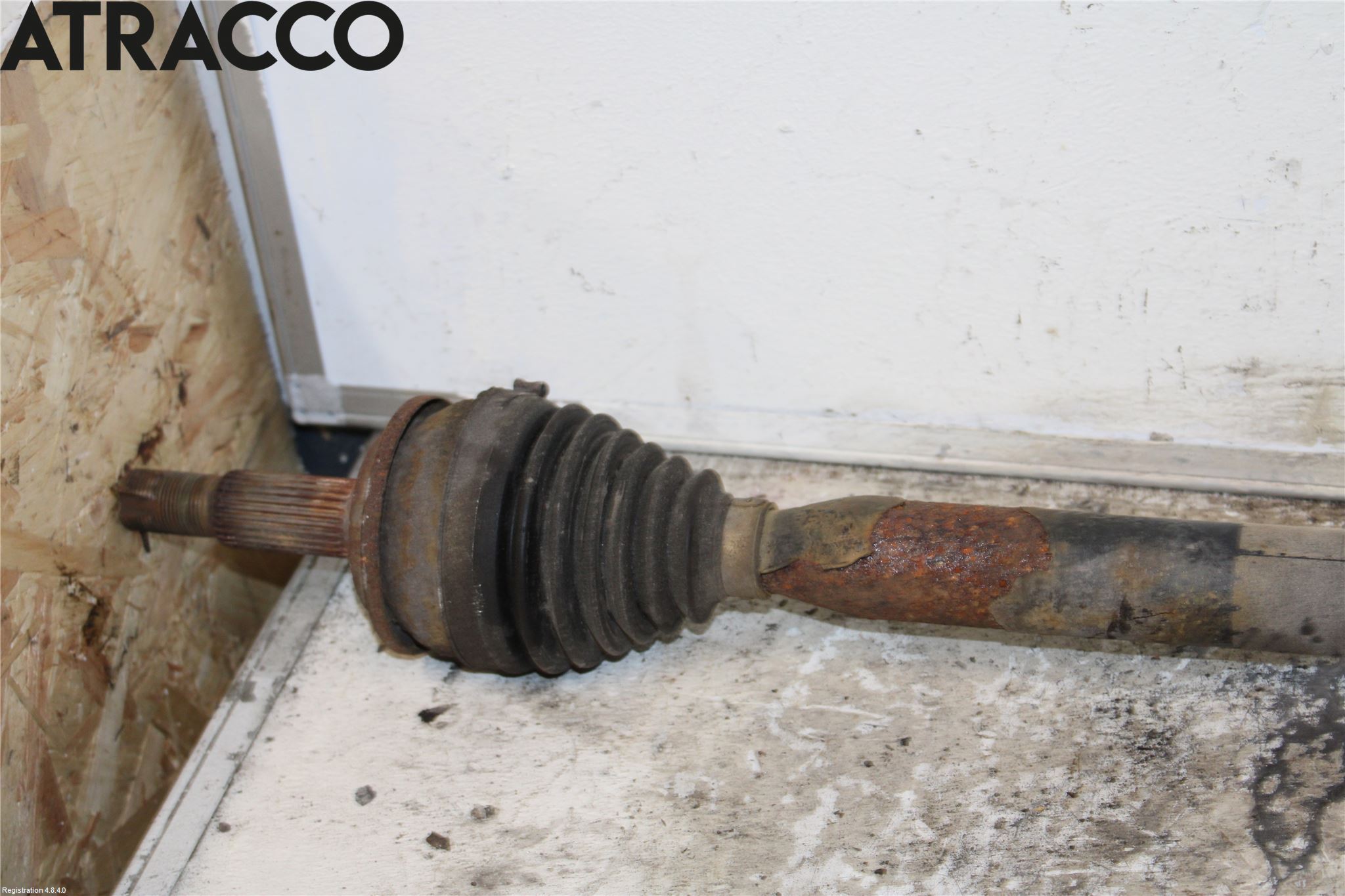 Toyota AURIS 10-12 Drivaksel Foran Kompl Høyre