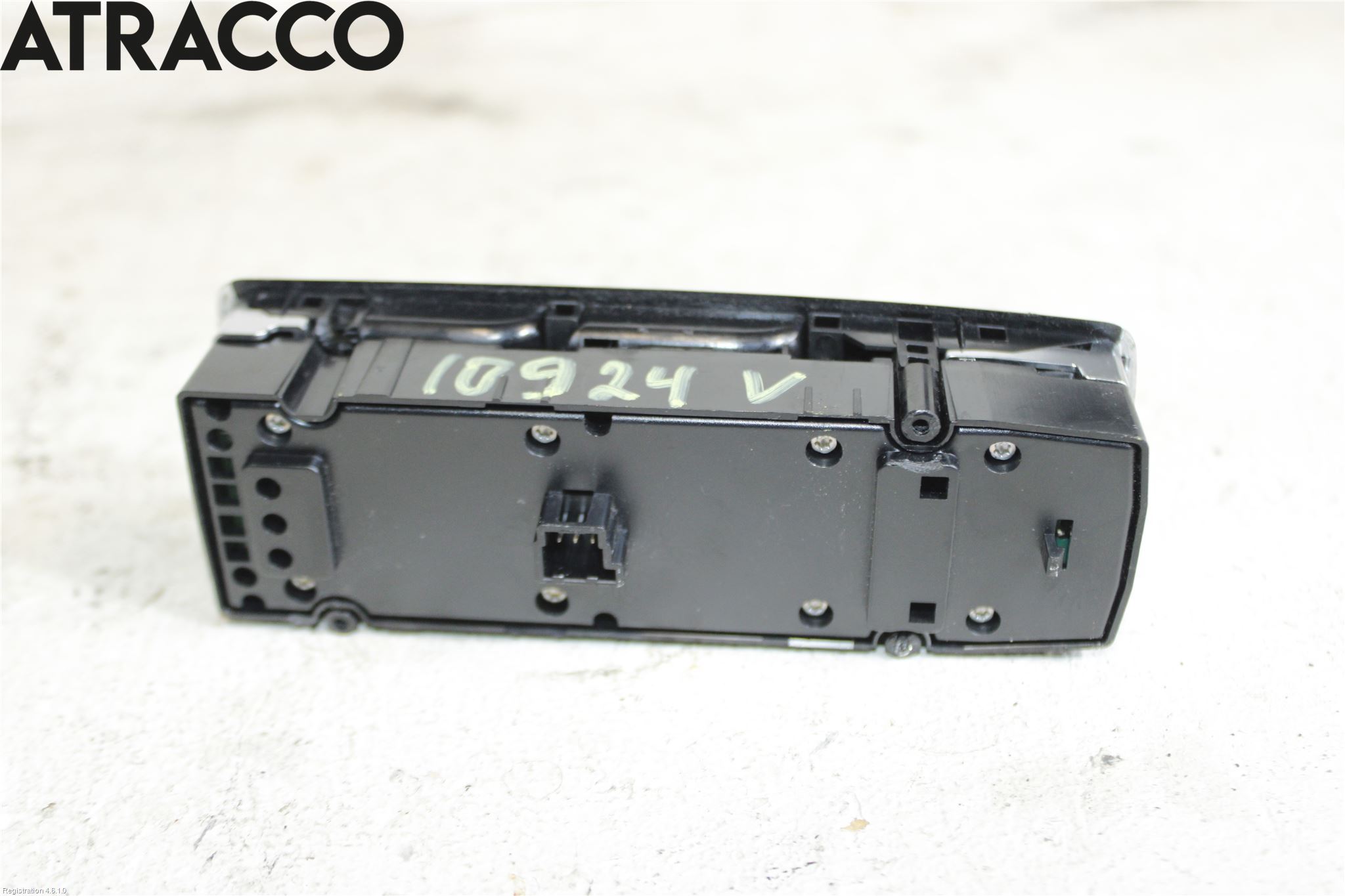 Tesla MODEL S 13- Bryter Vindusheis