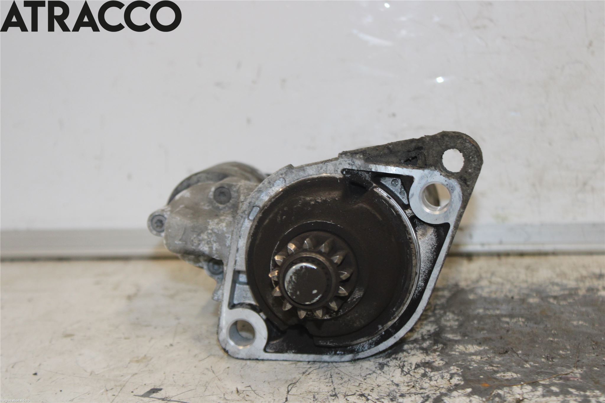 Volkswagen VW CADDY 11-15 Startmotor