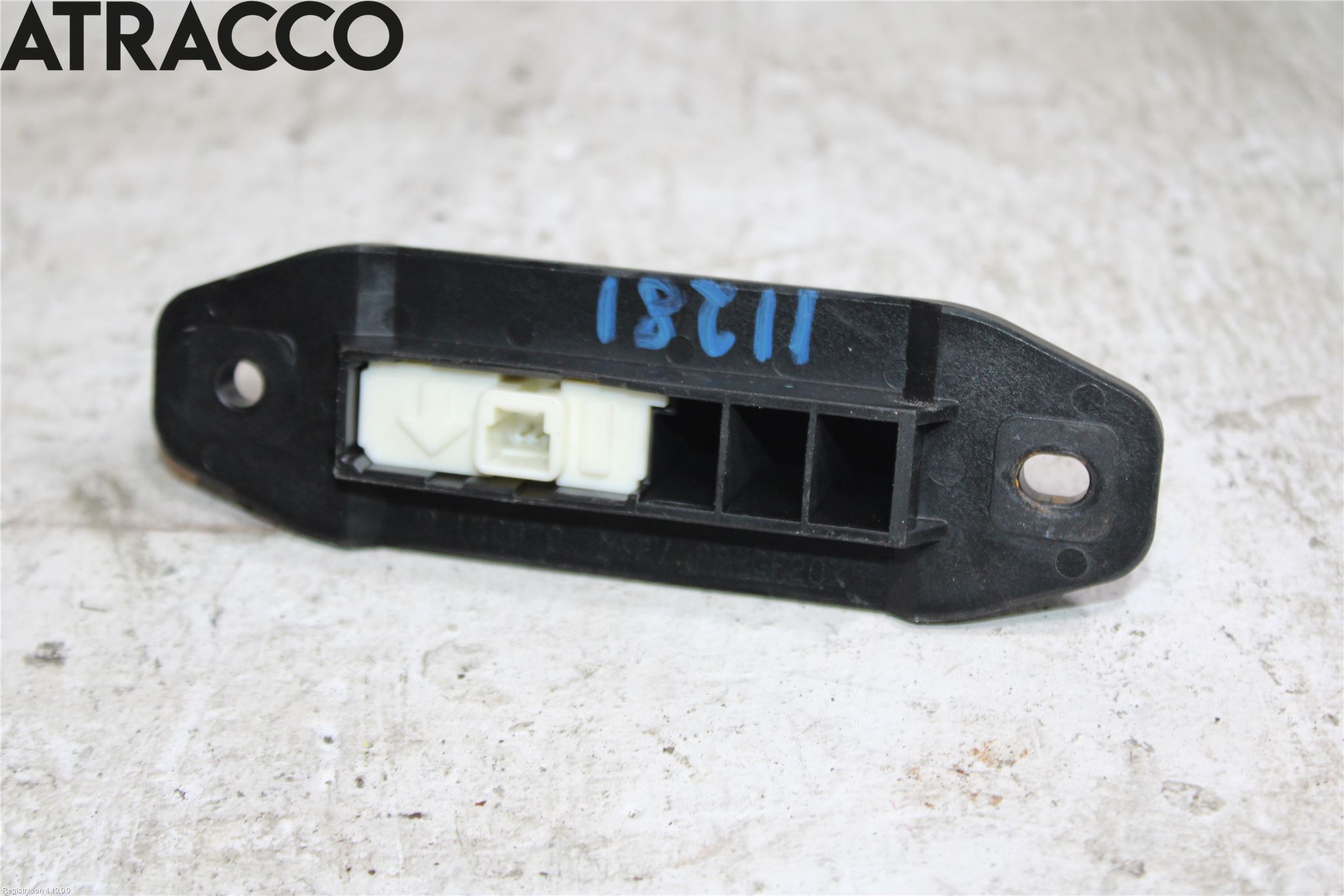 Toyota AURIS 13-19 Bakluke Handtak Ytre