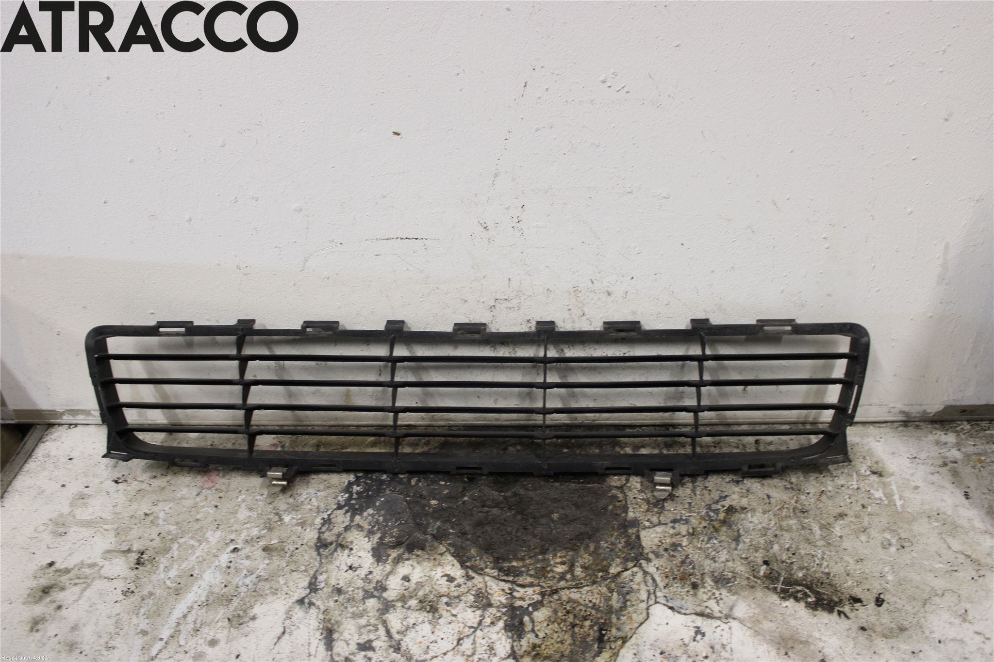 Toyota AURIS 07-09 Grilldel Midt