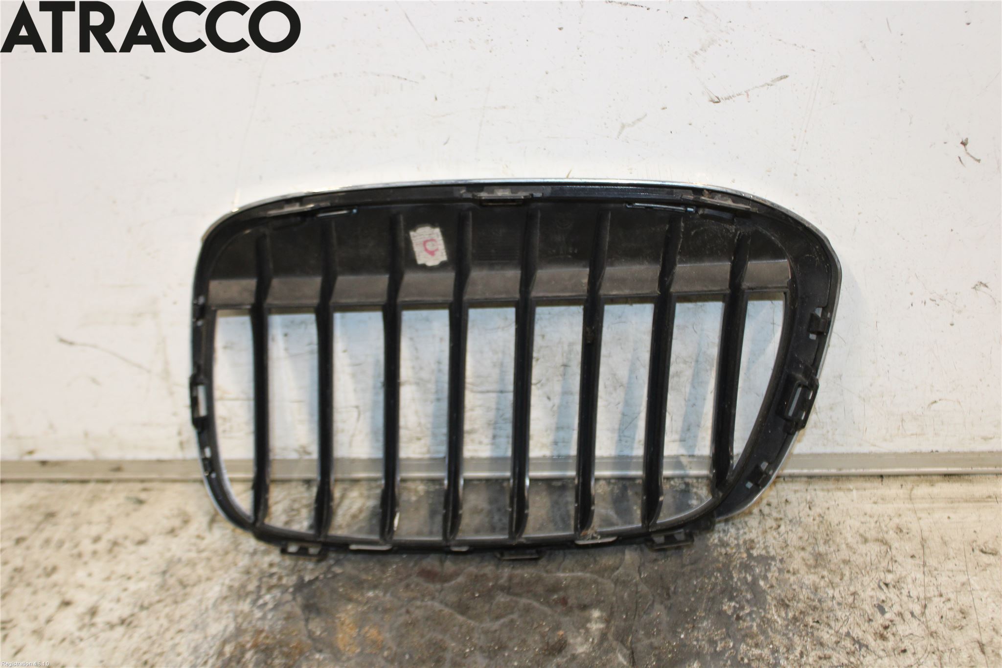 BMW X1 E84 10-15 Grilldel Høyre