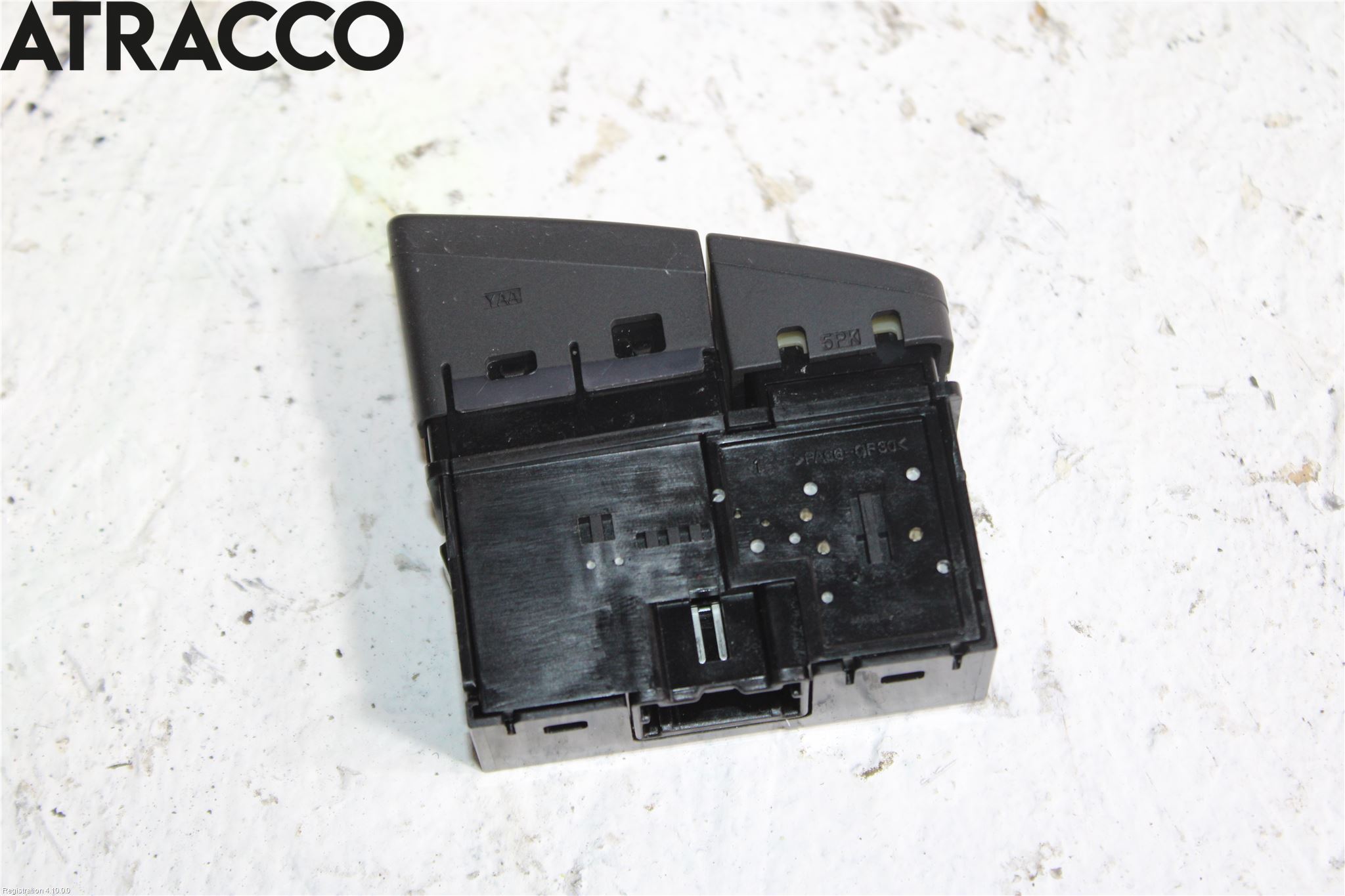 Suzuki SX4 S-CROSS 14-21 Bryter Varsel (Nødblink)