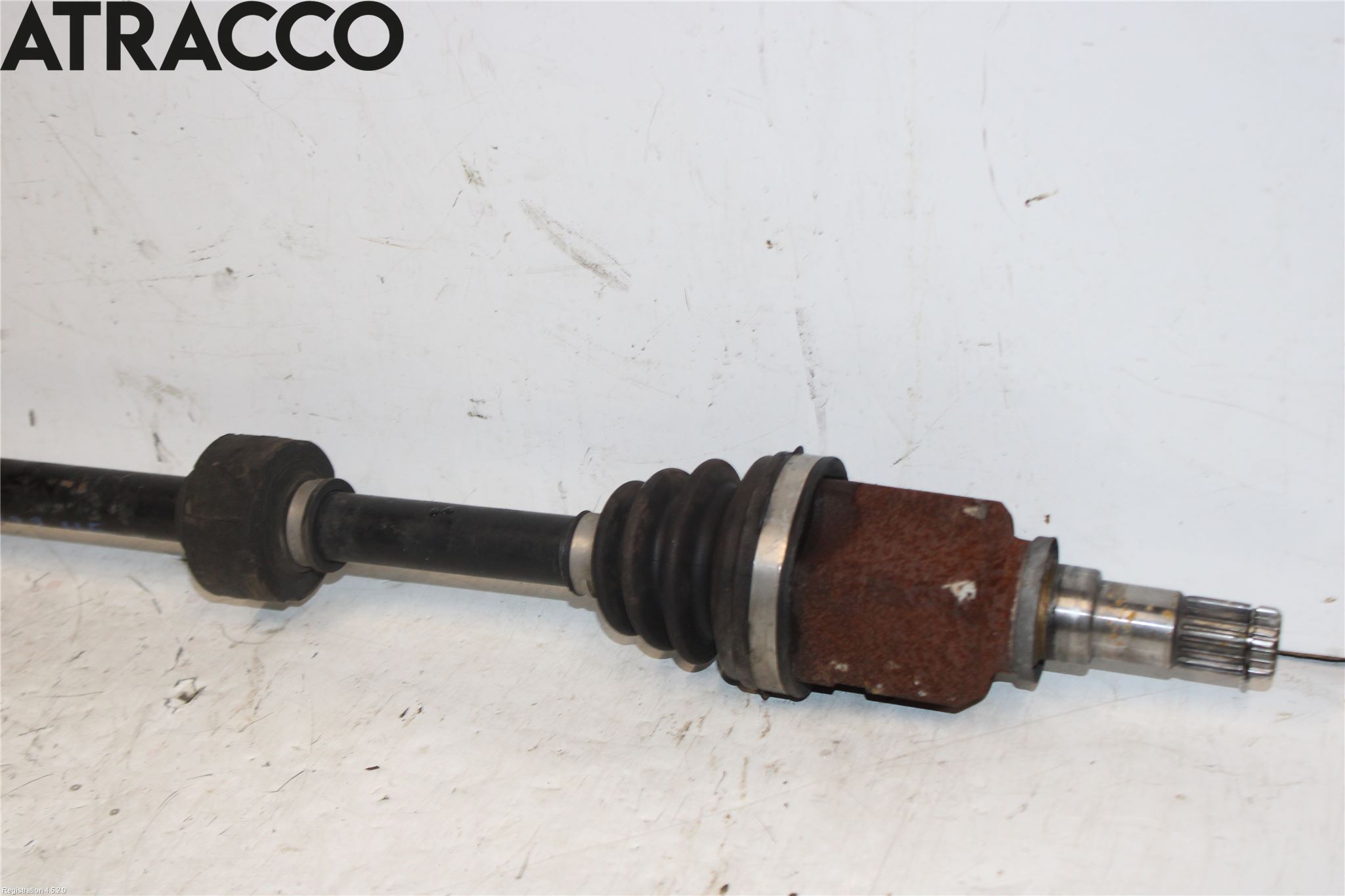 Toyota YARIS XP90 06-11 Drivaksel Foran Kompl Høyre