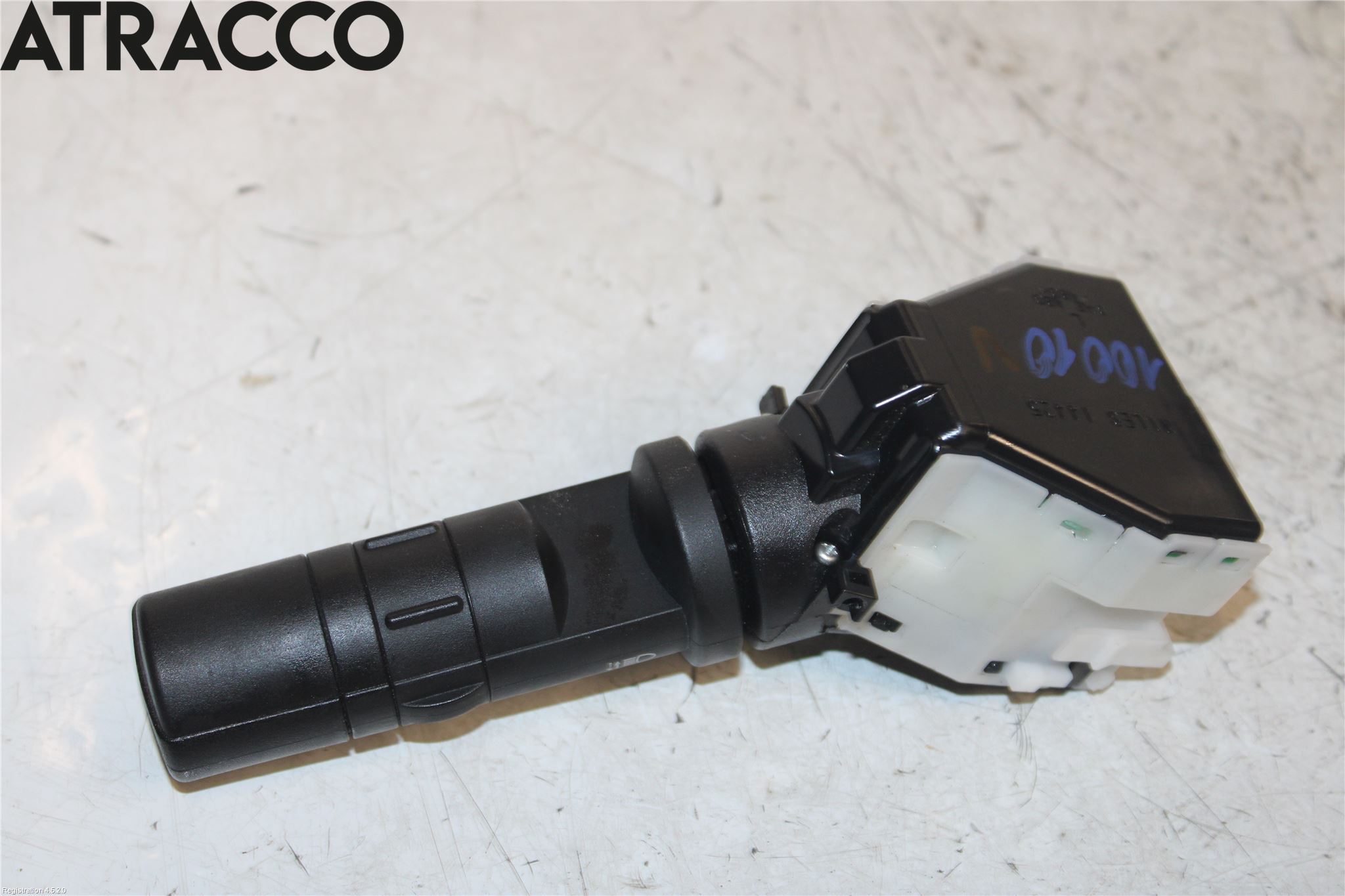 Nissan QASHQAI+2  10-14 Bryter Ratt Blinklys - Lys