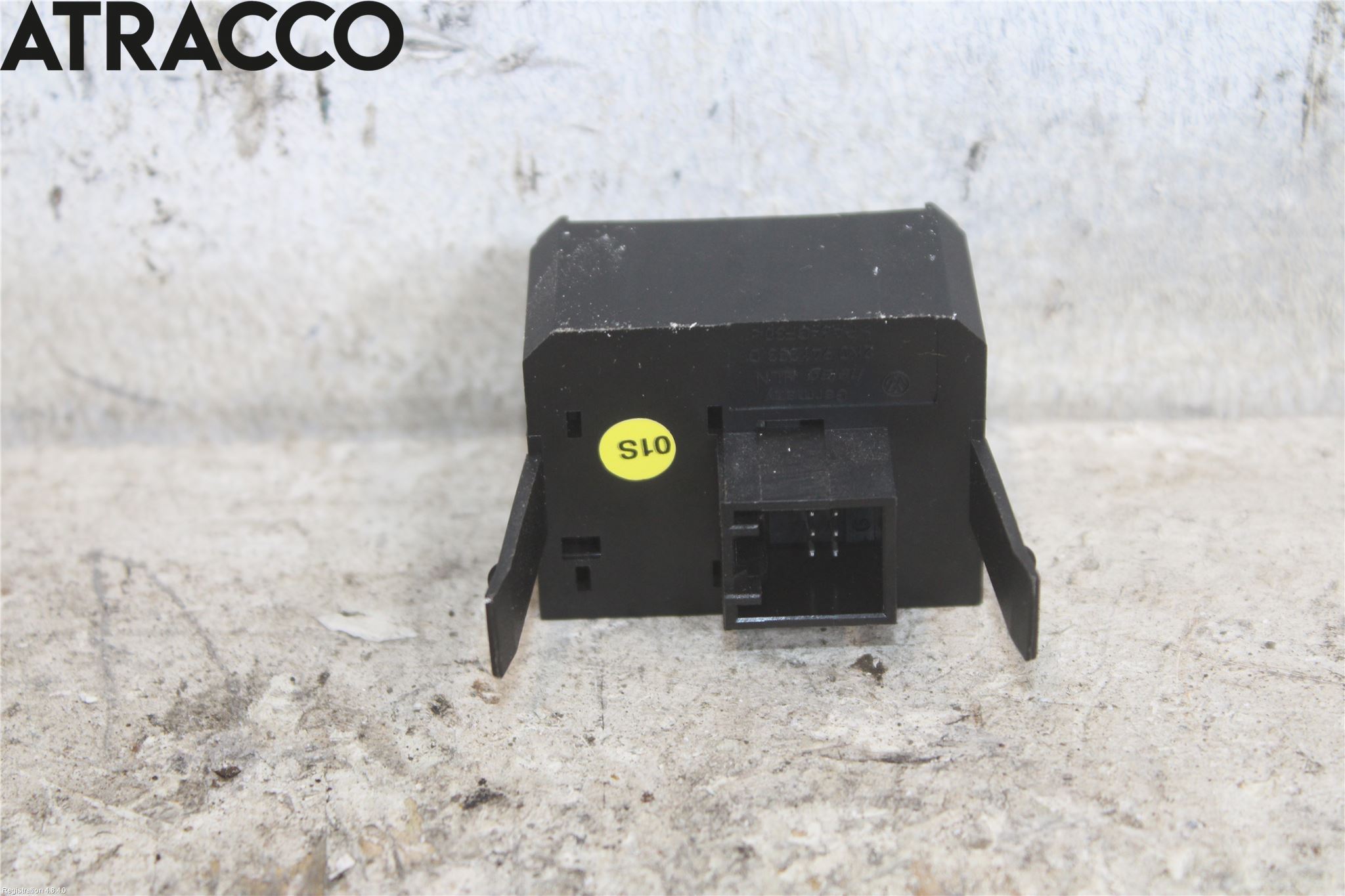 Volkswagen VW TOURAN 10-15 Frontlykt Lysspredderreg