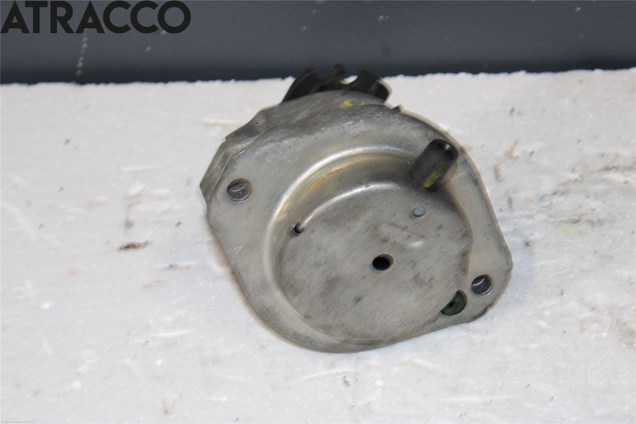 BMW 5 E60/61 Sed/Tou 02-10 Motor Feste Gummi