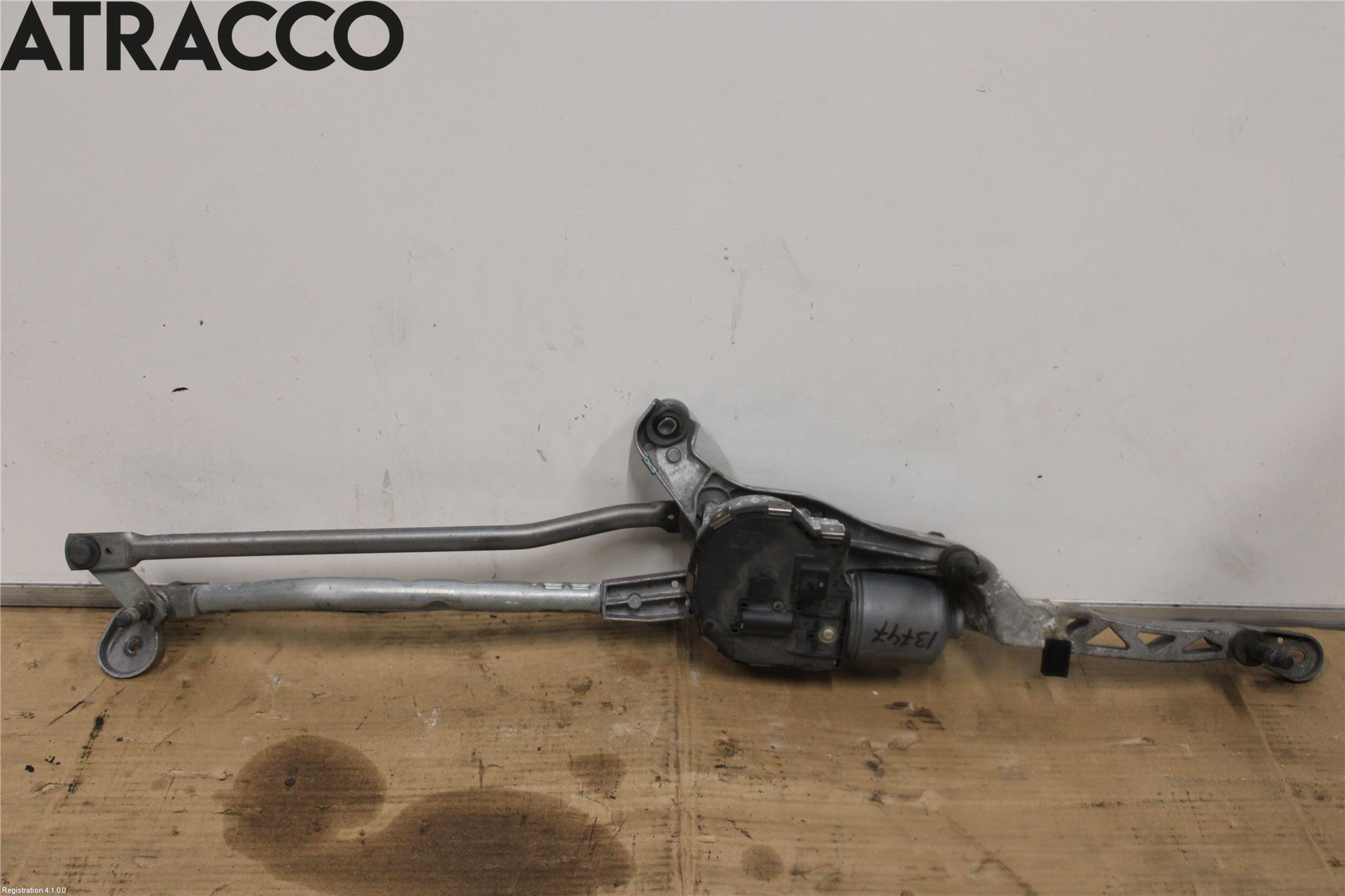 Mercedes-Benz MB E-KLASS (W212) 09-16 Viskermotor Frontrute