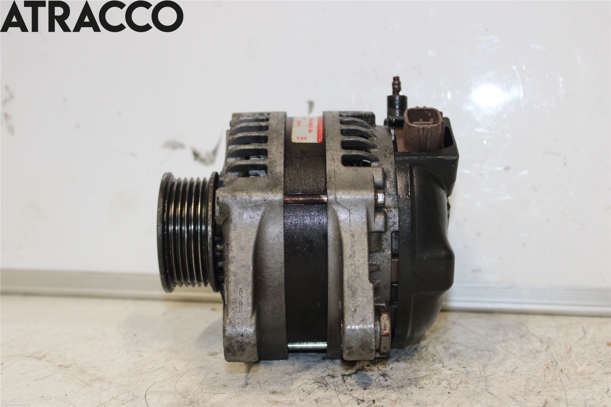 Toyota AURIS 10-12 Dynamo