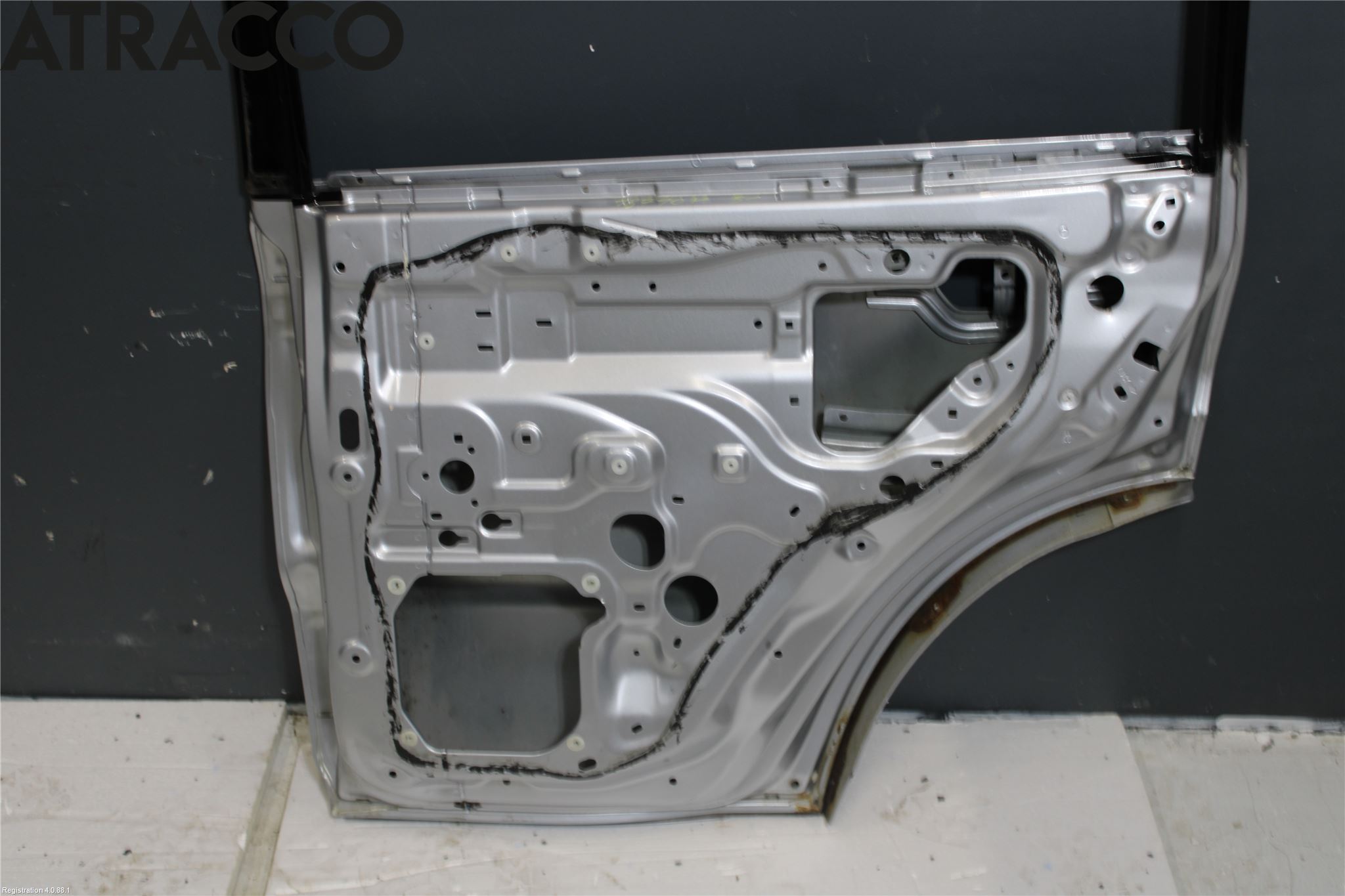 Mitsubishi PAJERO 06-15 Dør 4D Bak Høyre