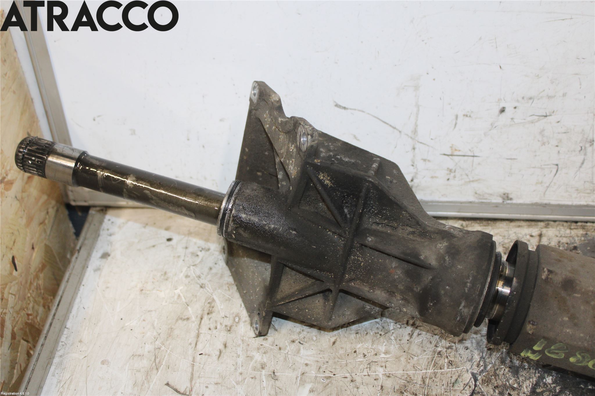 BMW 3 E90/91 SED/TOU 05-12 Drivaksel Foran Kompl Høyre