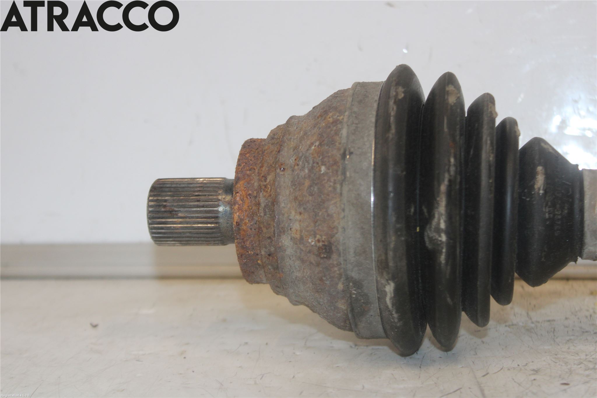 Volkswagen VW TIGUAN 07-16 Drivaksel Bak Kompl Venstre