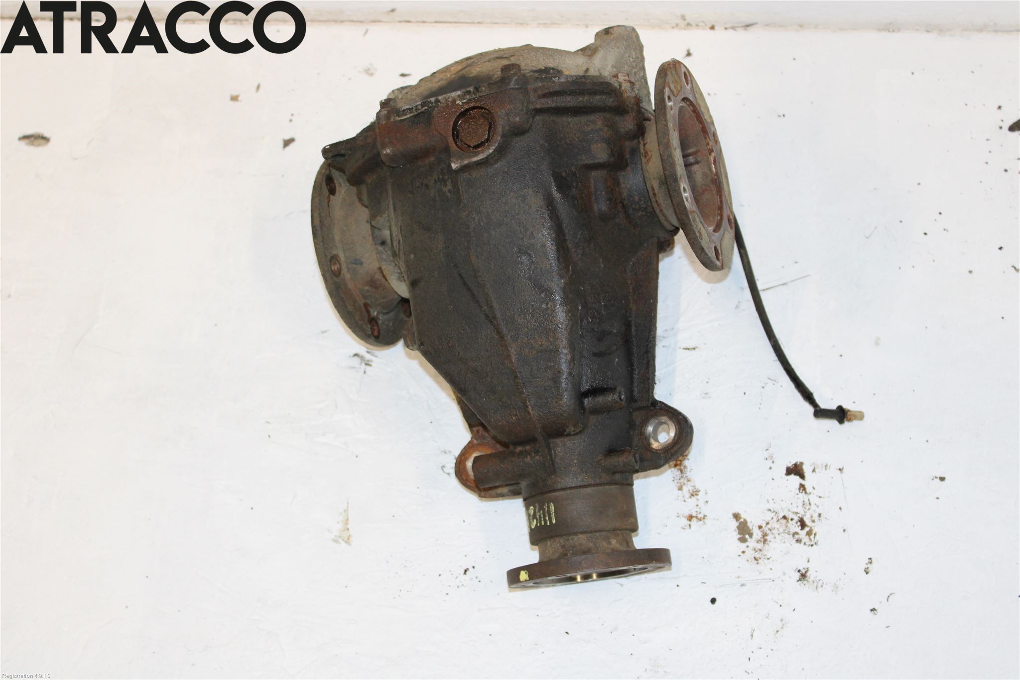 Mitsubishi PAJERO  99-06 Bakaksel Kardang Bak -Diff