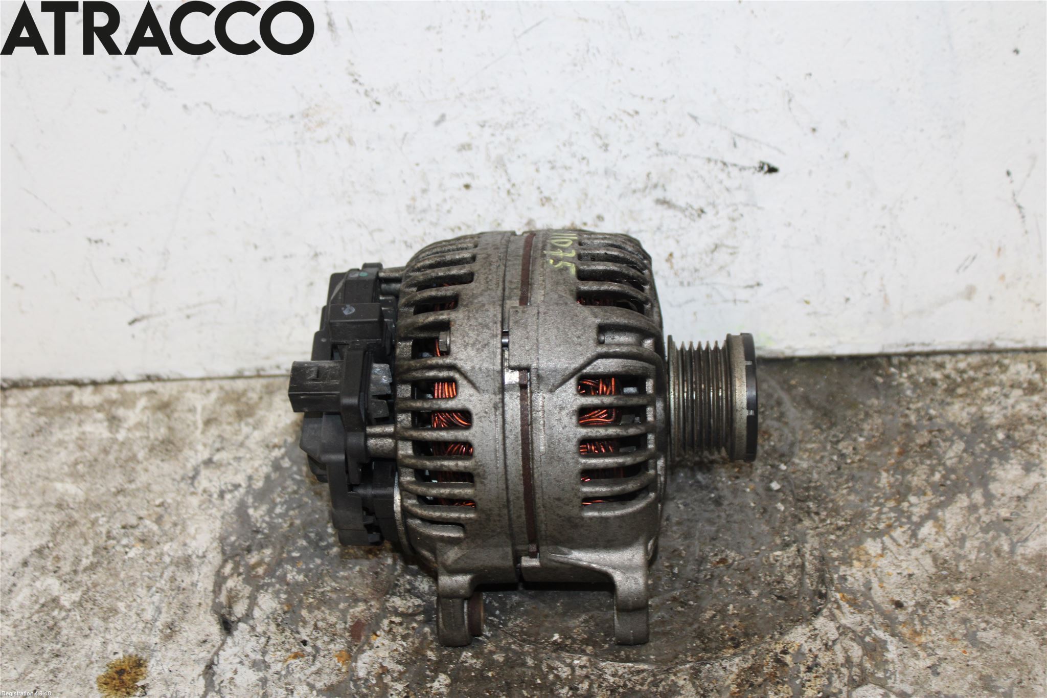 Volkswagen VW CADDY 11-15 Dynamo