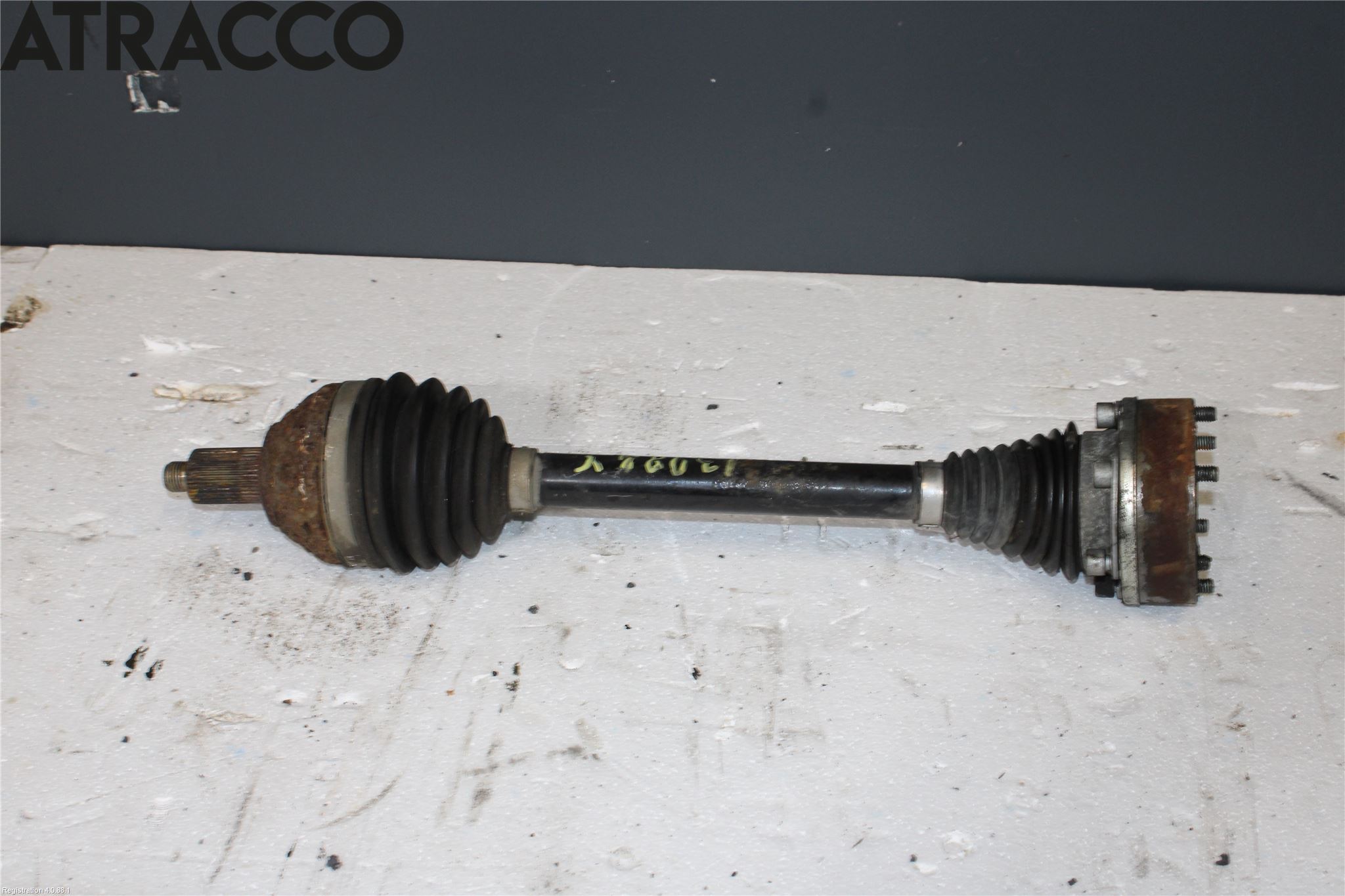 Audi A1/S1 11-18 Drivaksel Foran Kompl Venstre