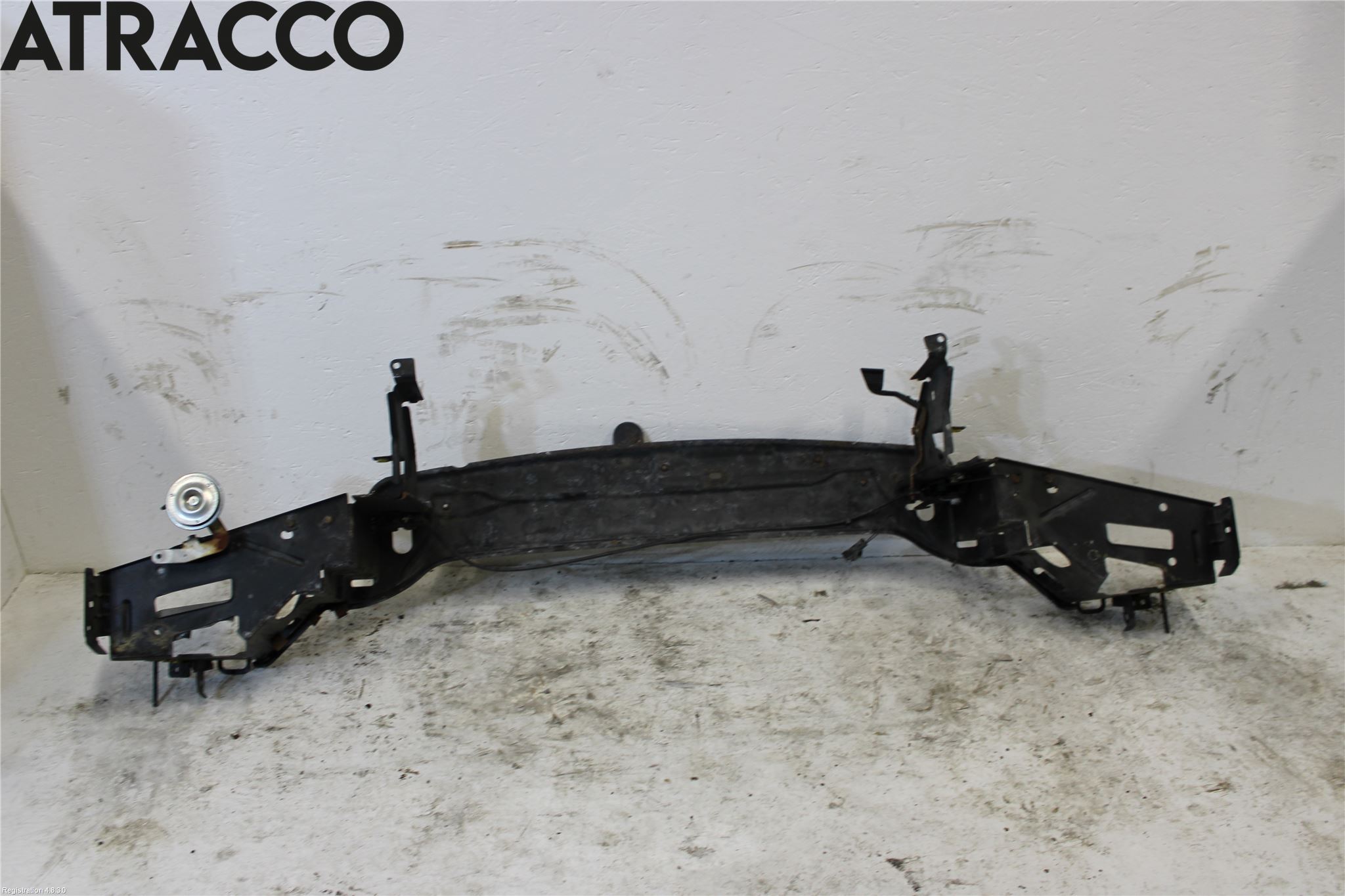 Volvo XC90 03-06 Frontplate Øvre