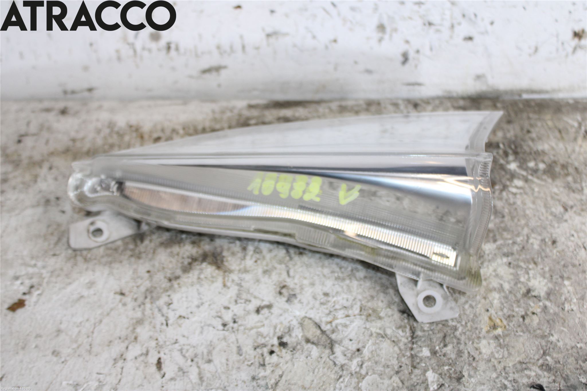 Nissan LEAF 11-17 Frontlykt Hus Venstre