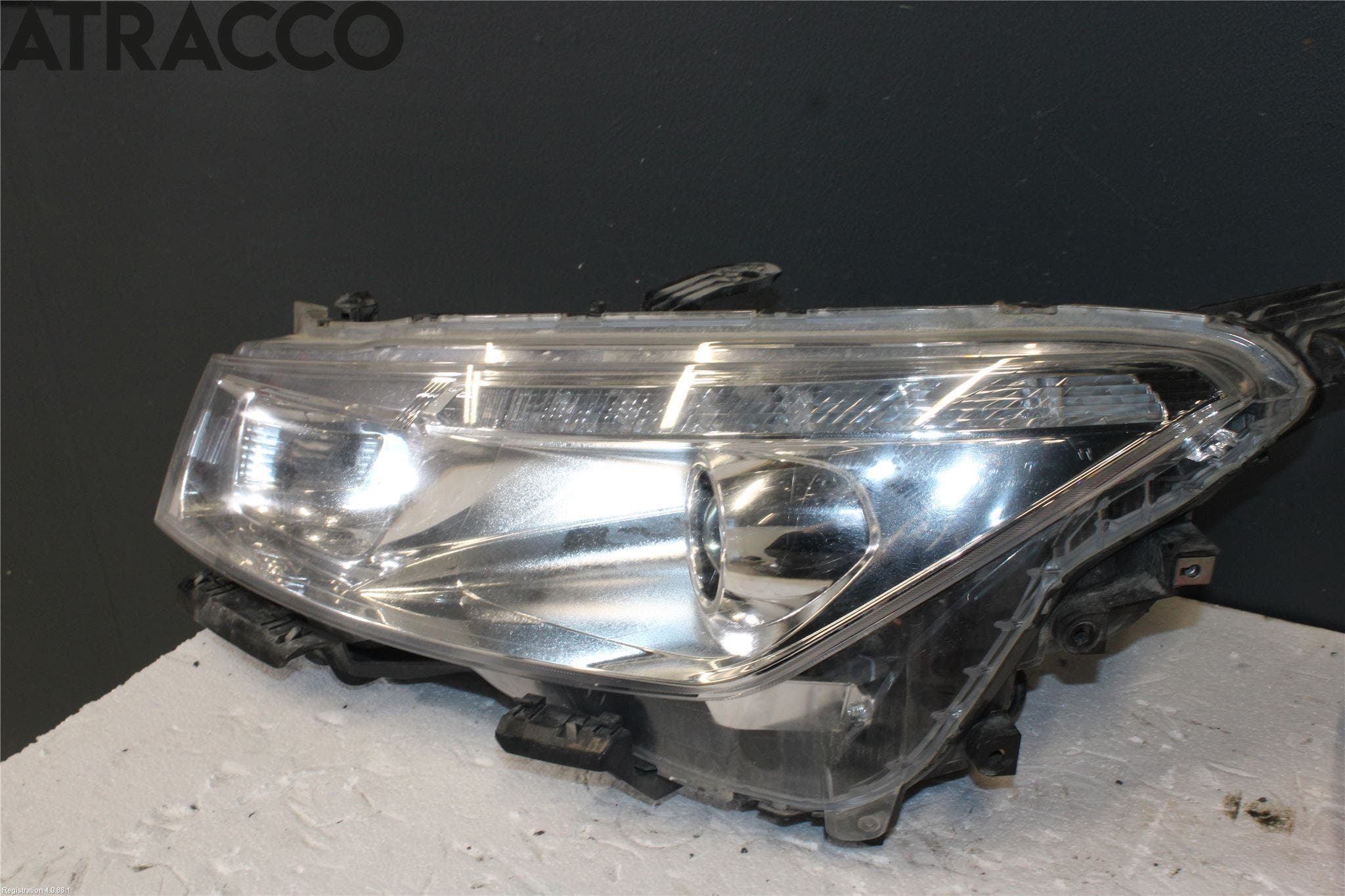 Peugeot 4008 Frontlykt Venstre