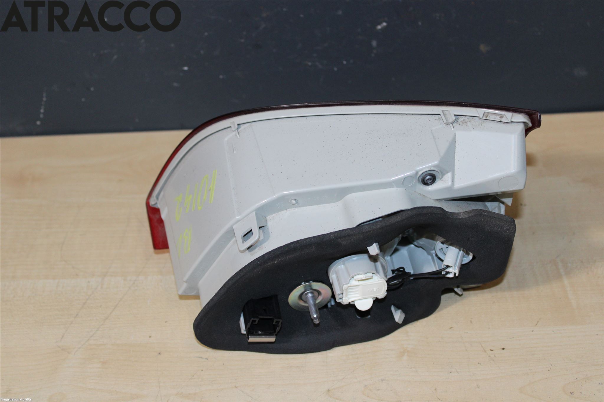 Peugeot 308 14-21 Baklykt Venstre  På Luke(Indre