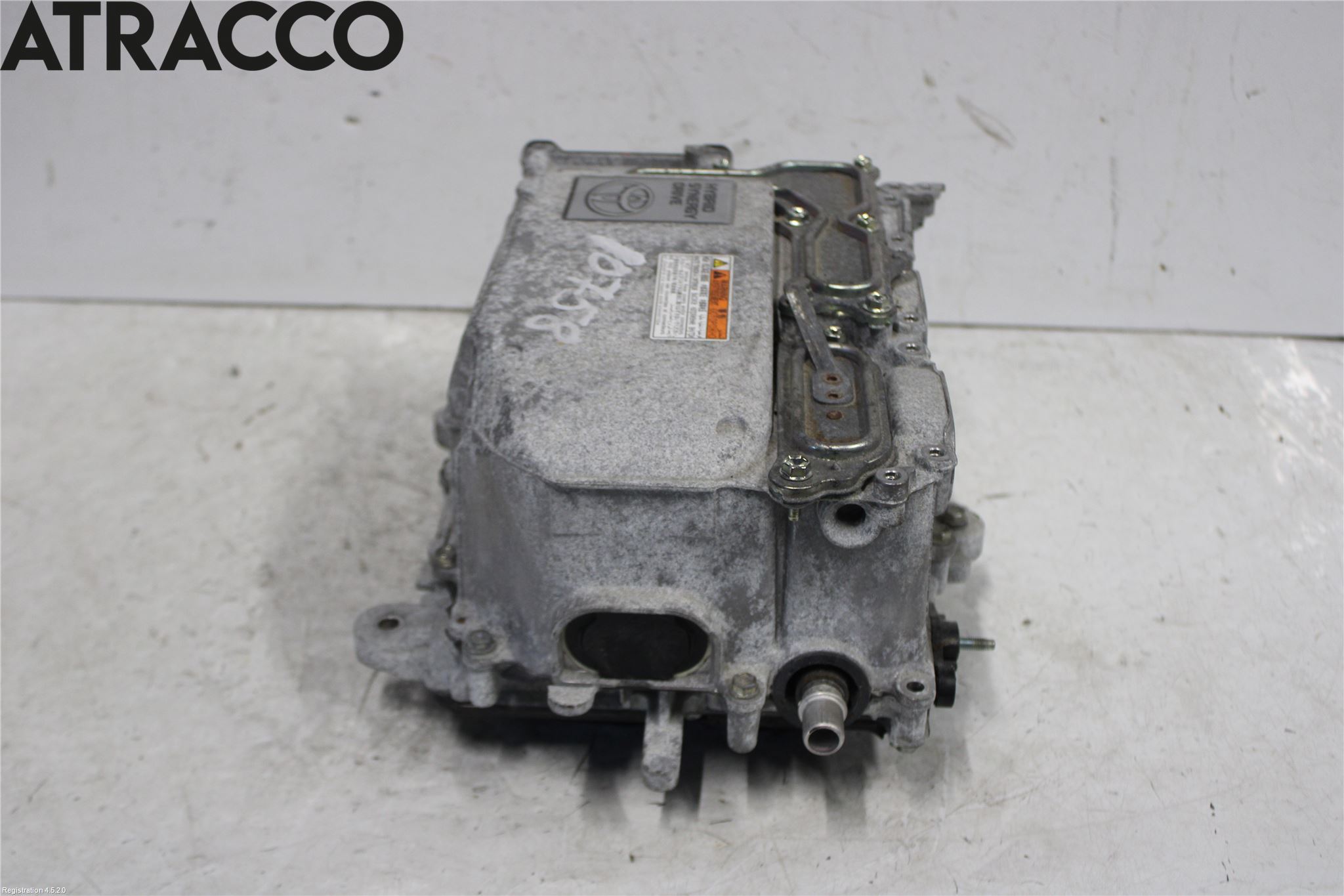 Toyota YARIS XP130 15-20 Hybridconverter