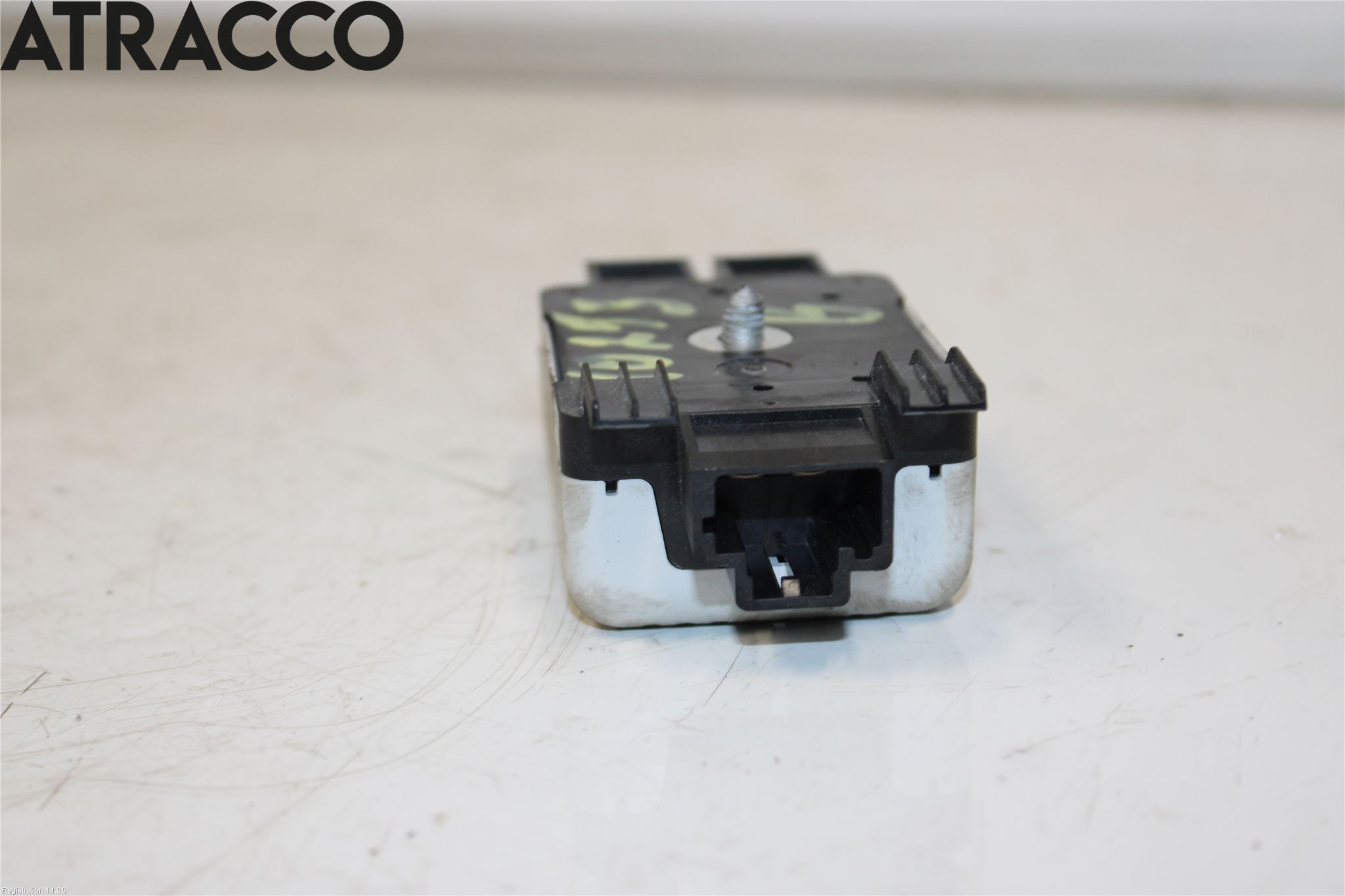 Volkswagen VW GOLF / E-GOLF VII 13-20 Stereo Antenneforsterker