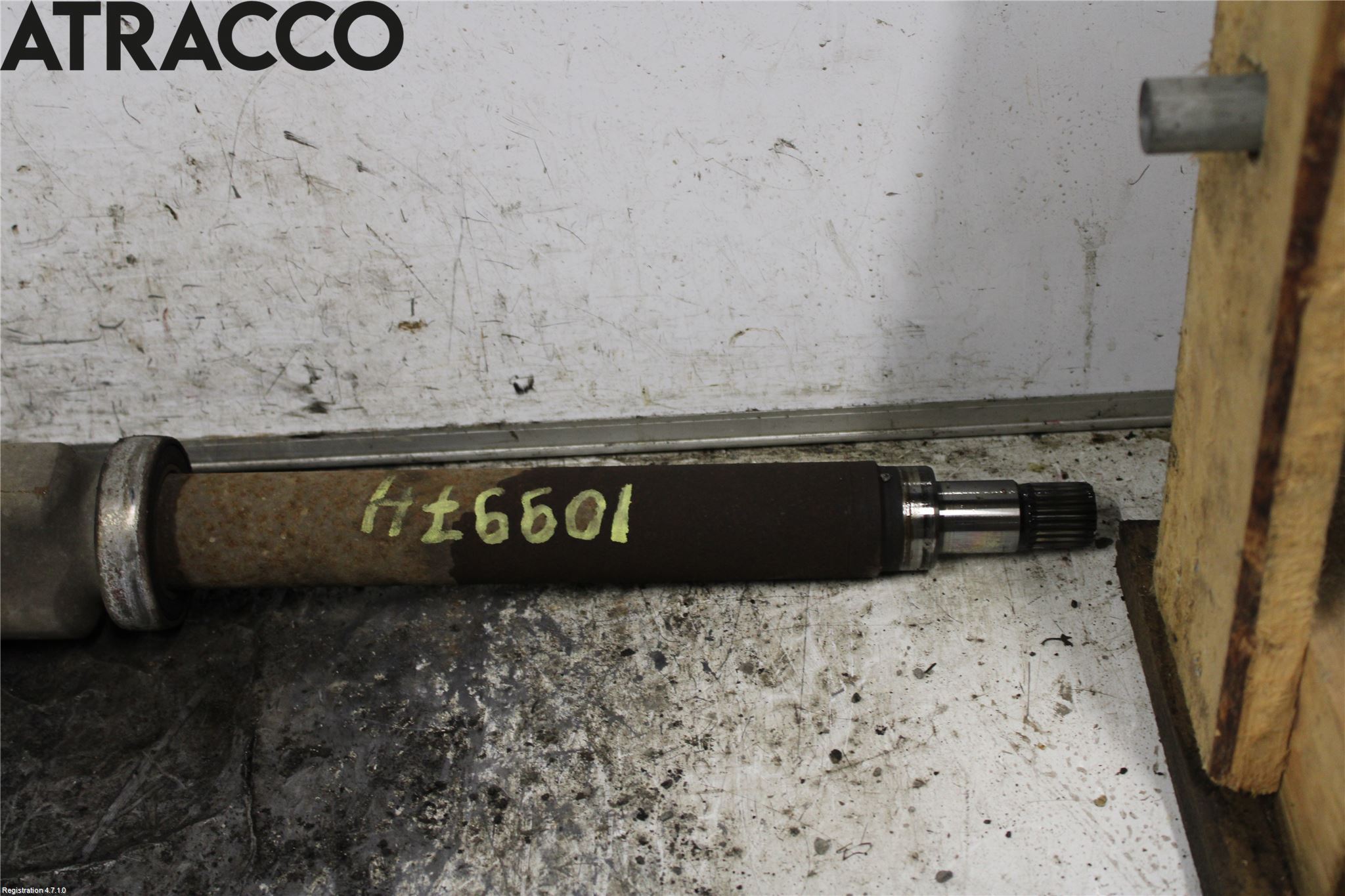 Ford FIESTA 09-12 Drivaksel Foran Kompl Høyre