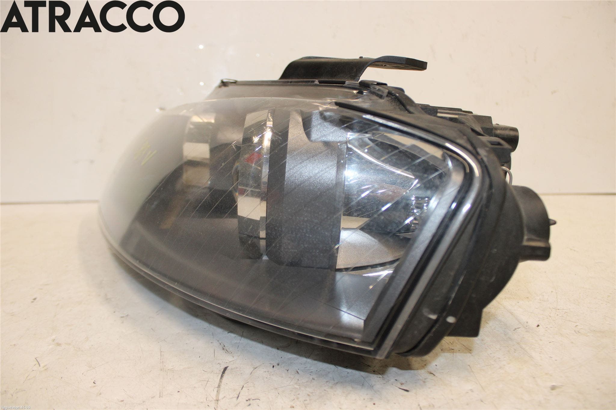 Audi A3/S3 04-05 Frontlykt Venstre