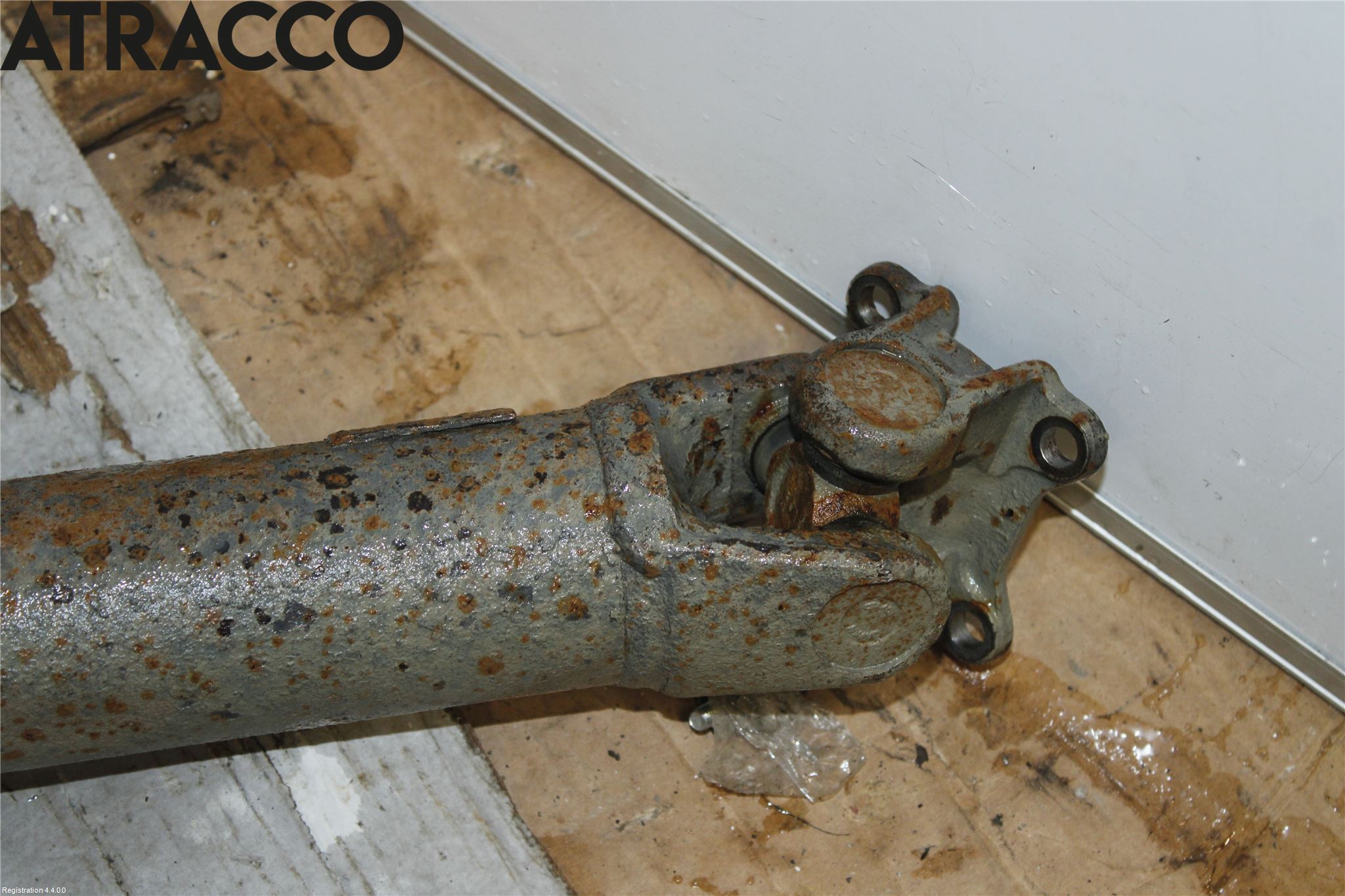 Toyota HI-ACE 95-05 Mellomaksel Kompl