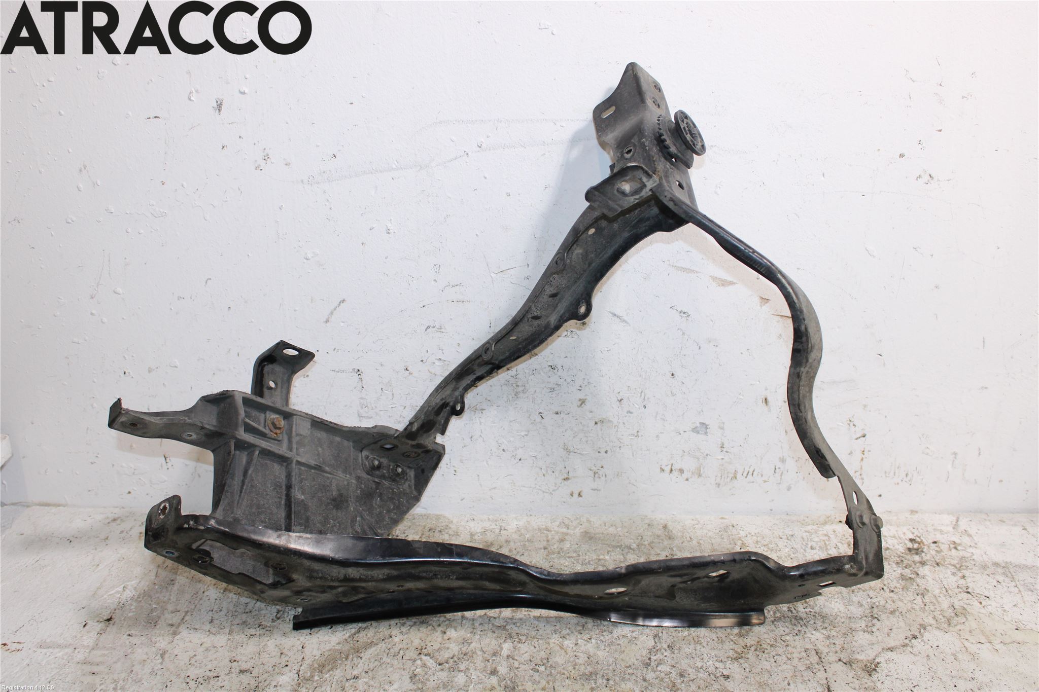 Mercedes-Benz MB E-KLASS (W212) 09-16 Frontlykt Ramme H Lyktering