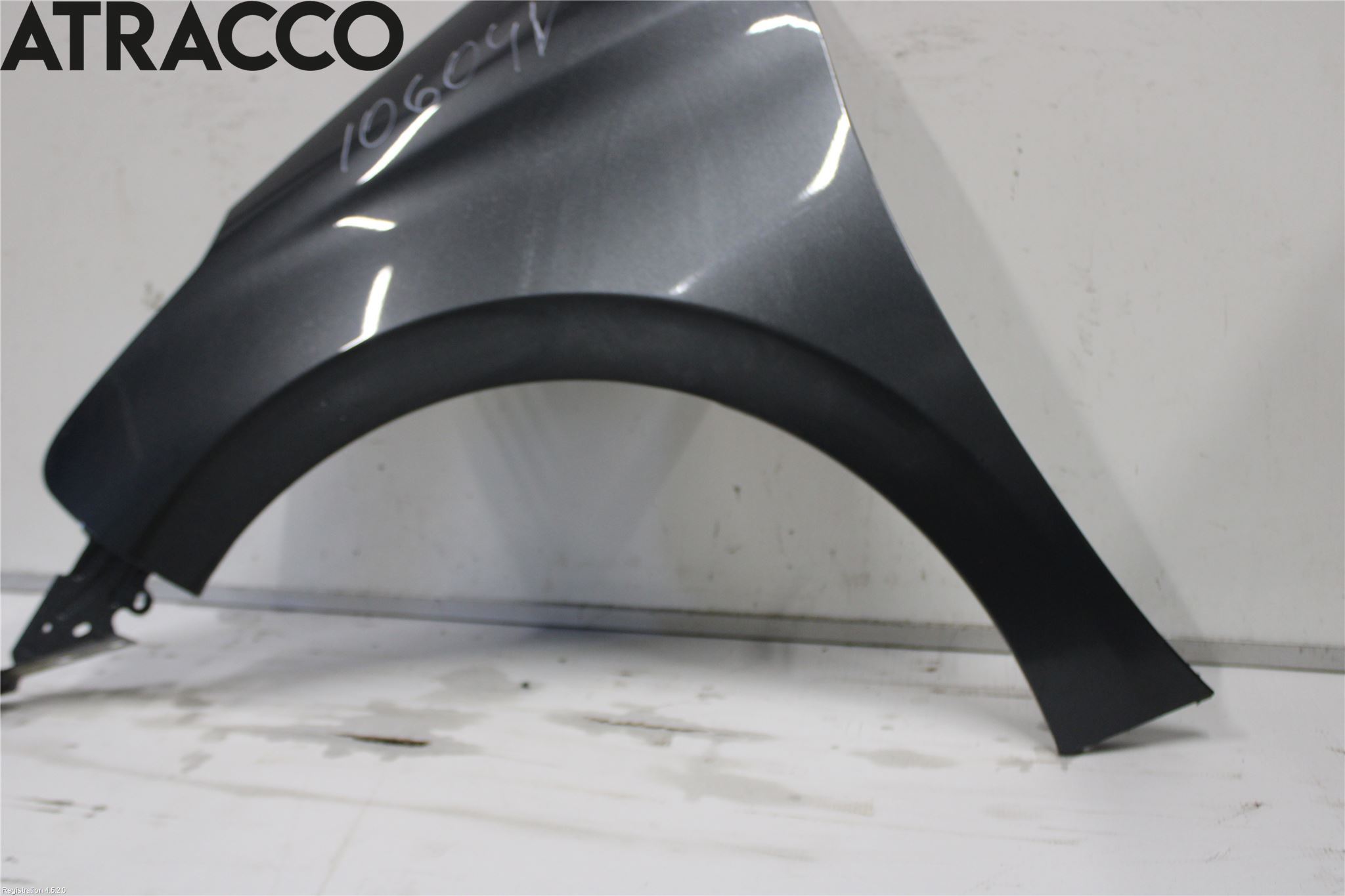 Peugeot 208 12-15 Skjerm Foran Venstre