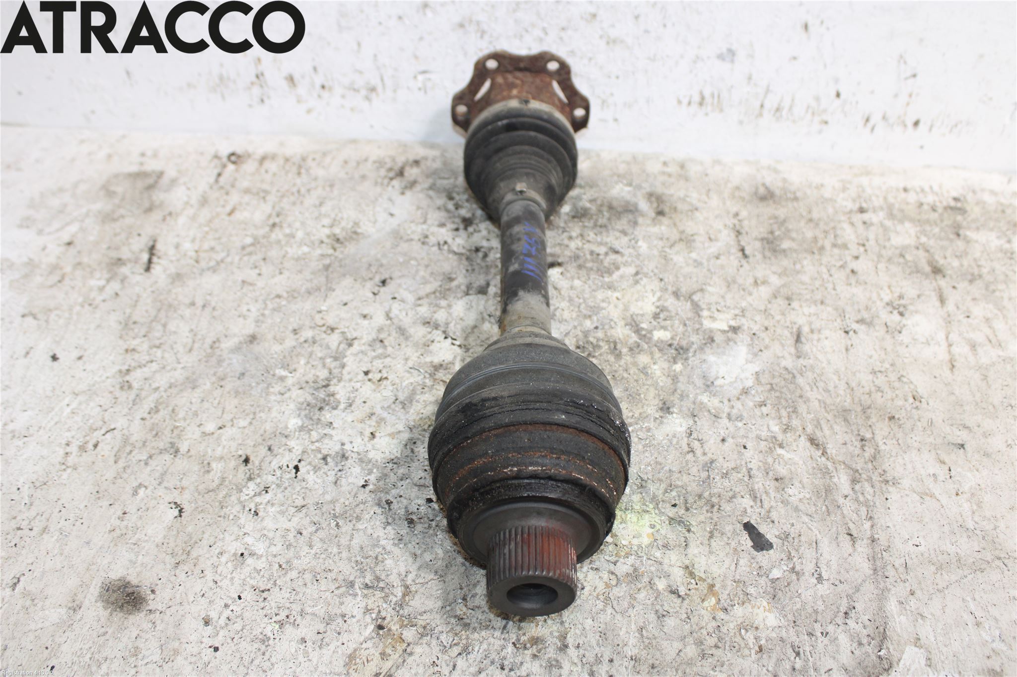 Audi A4/S4 08-11 Drivaksel Foran Kompl Venstre