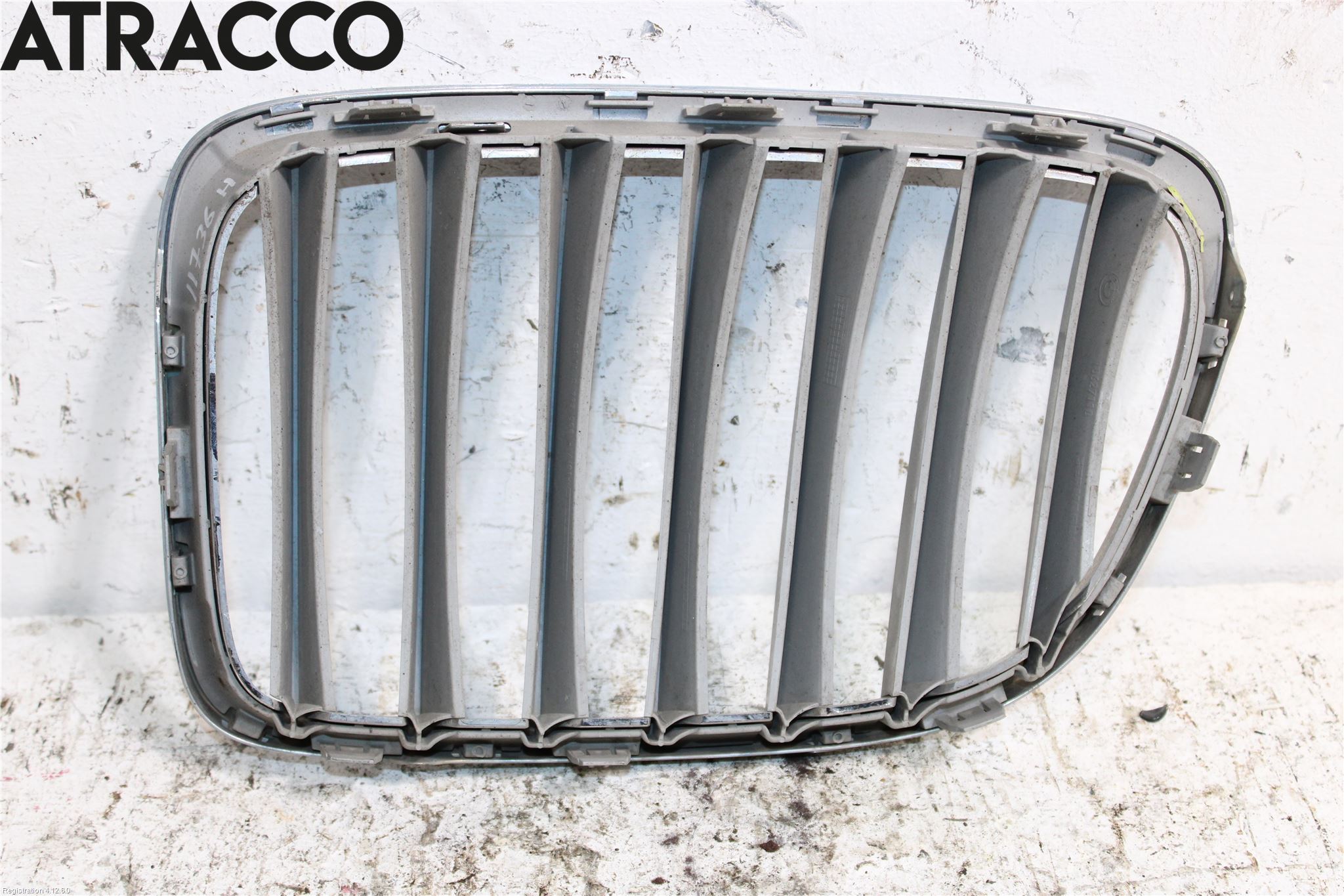 BMW X1 E84 10-15 Grilldel Høyre