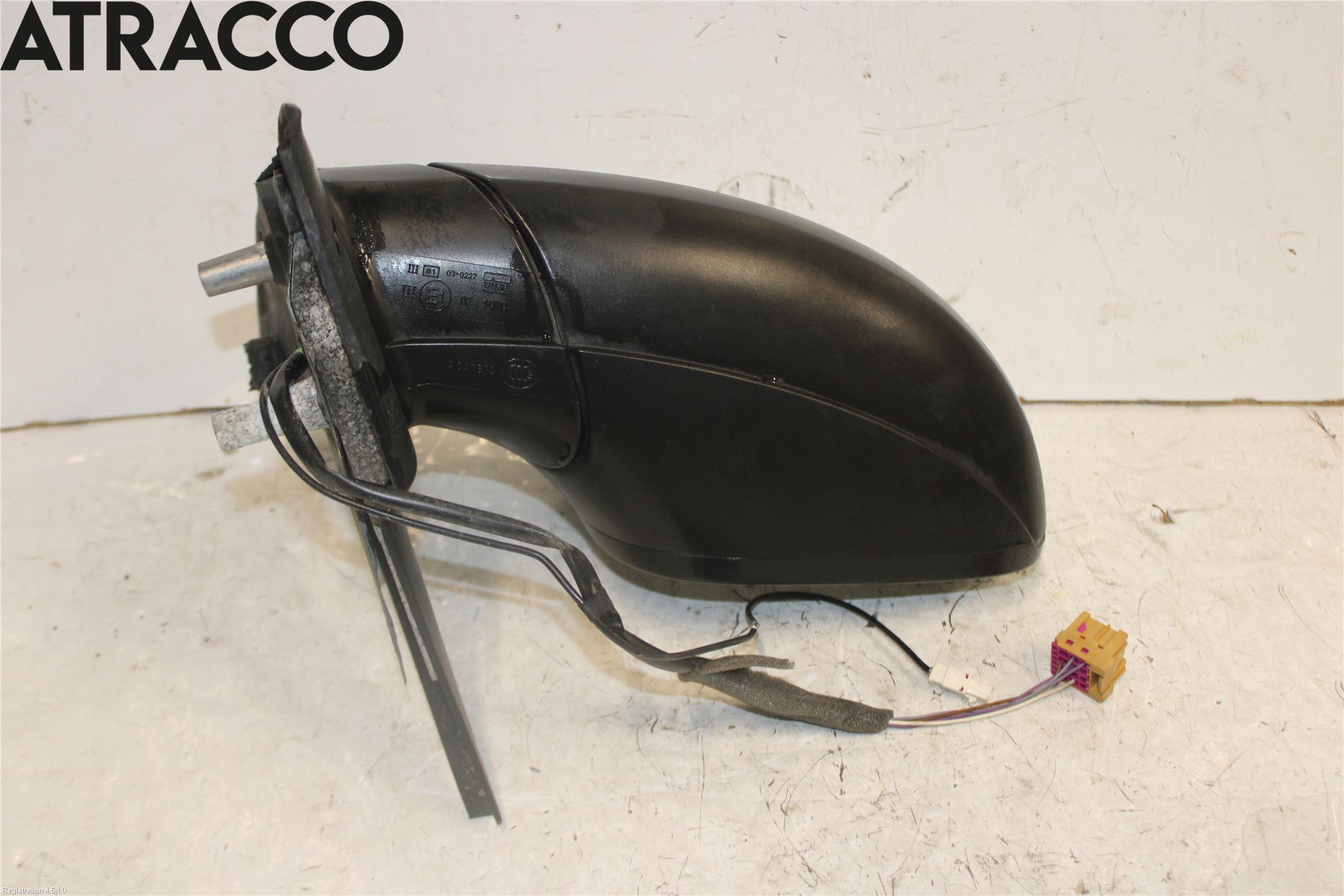 Toyota AVENSIS 03-06 Speil V M-El Justering