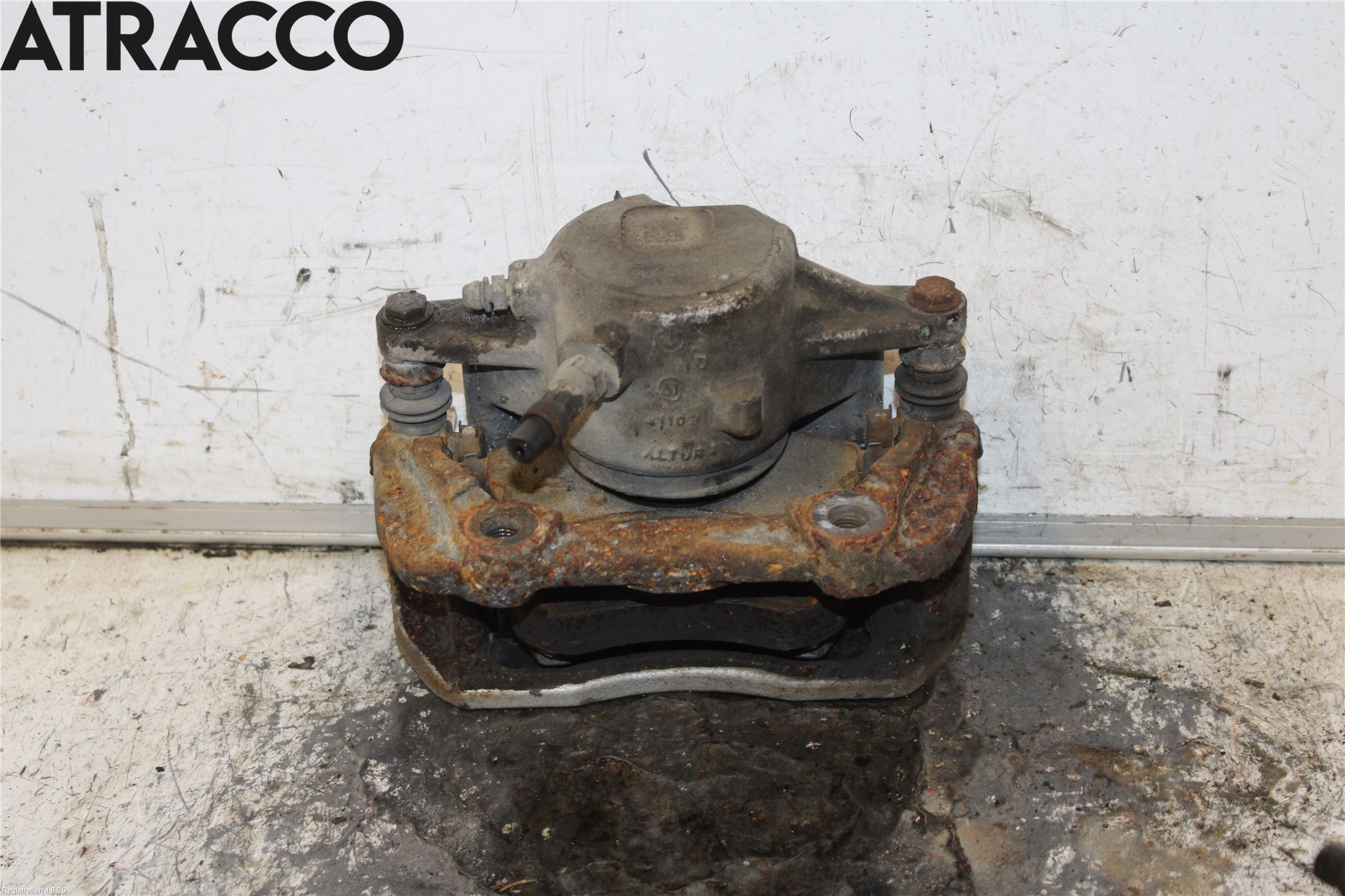 Mercedes-Benz MB C-KLASS (W204) 07-15 Bremsecaliper Foran Venstre