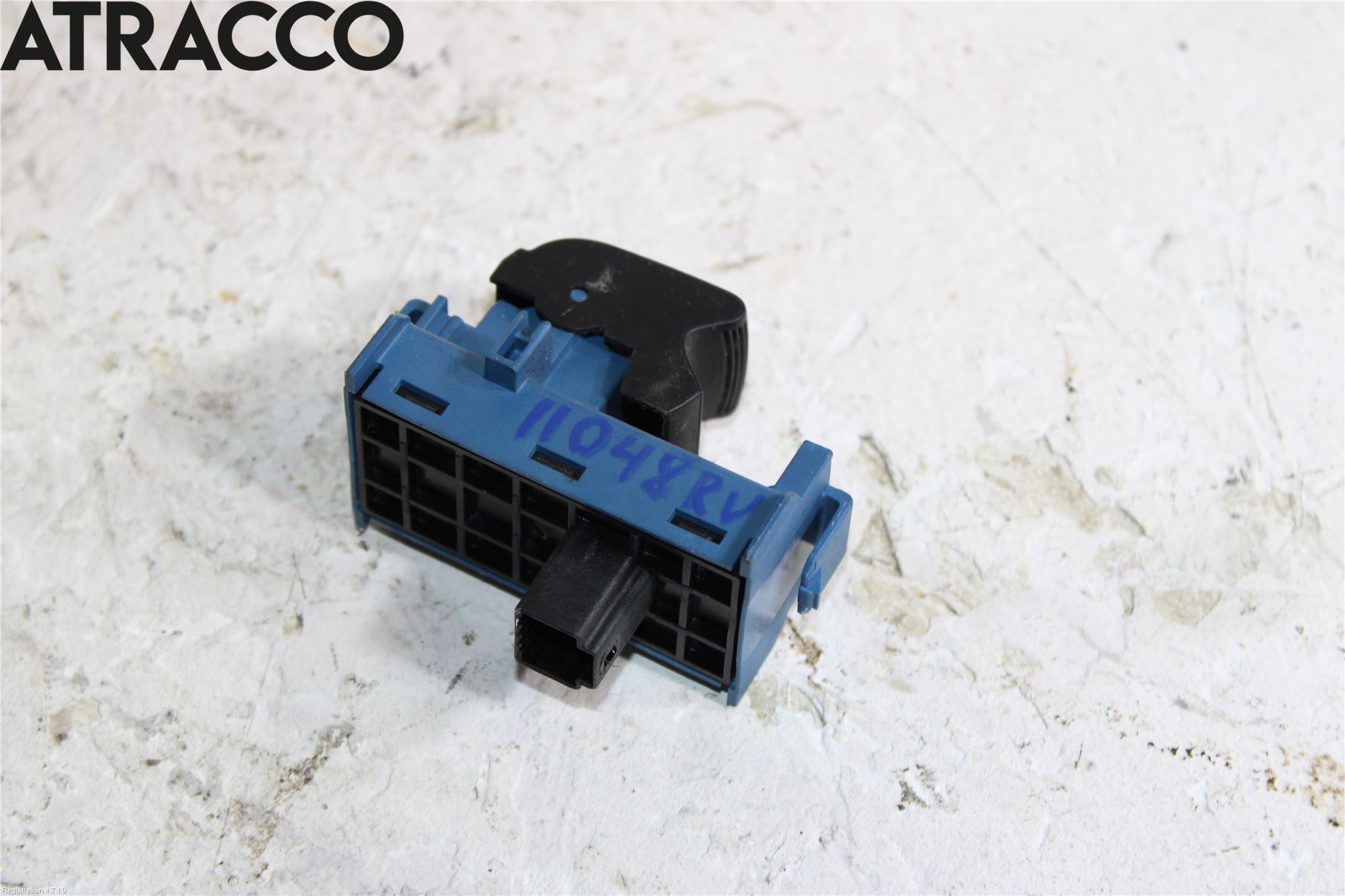 Toyota AVENSIS 09-15 Bryter Vindusheis