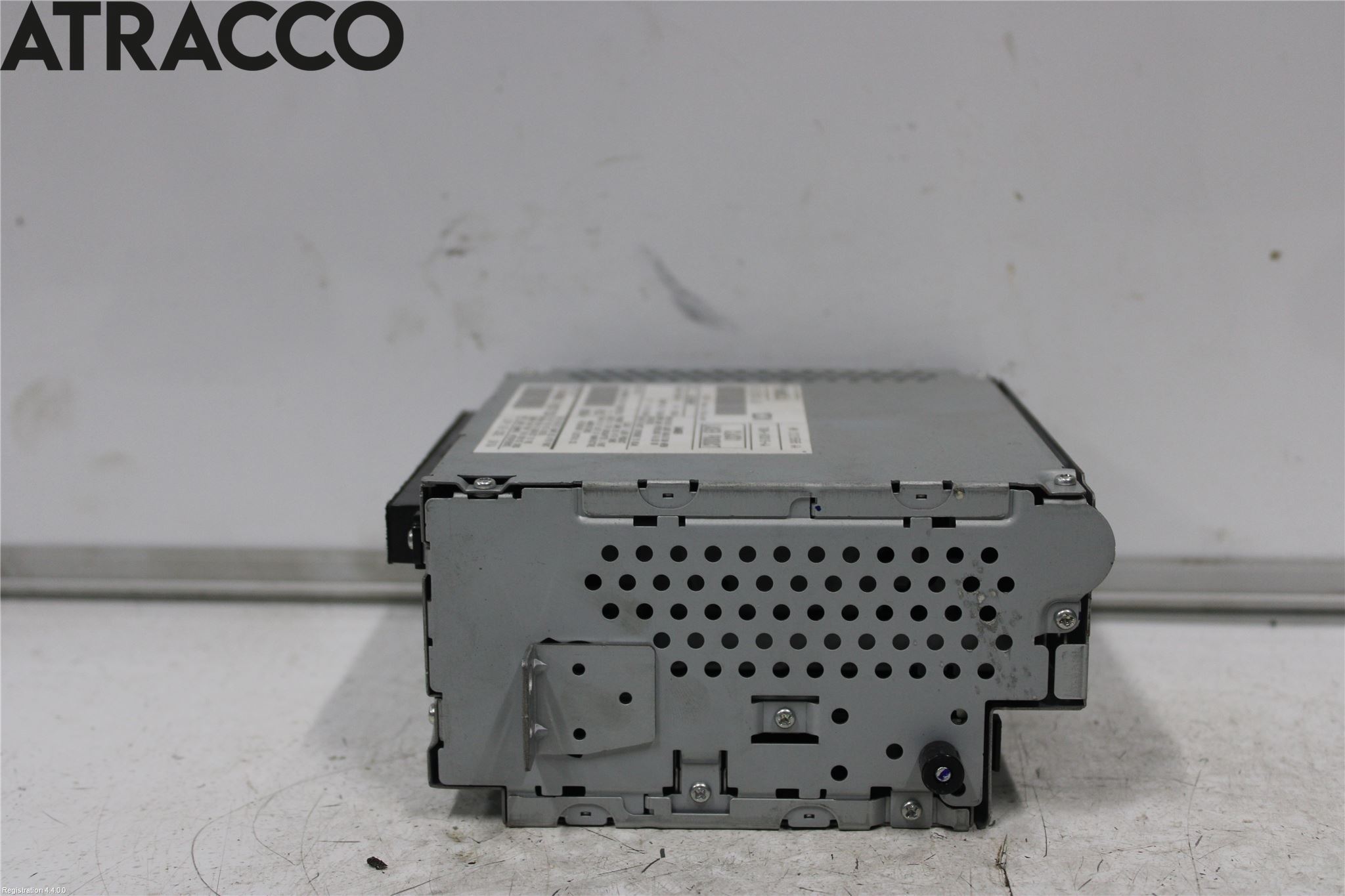 Volvo XC70 05-07 Stereo Radio Med Cd