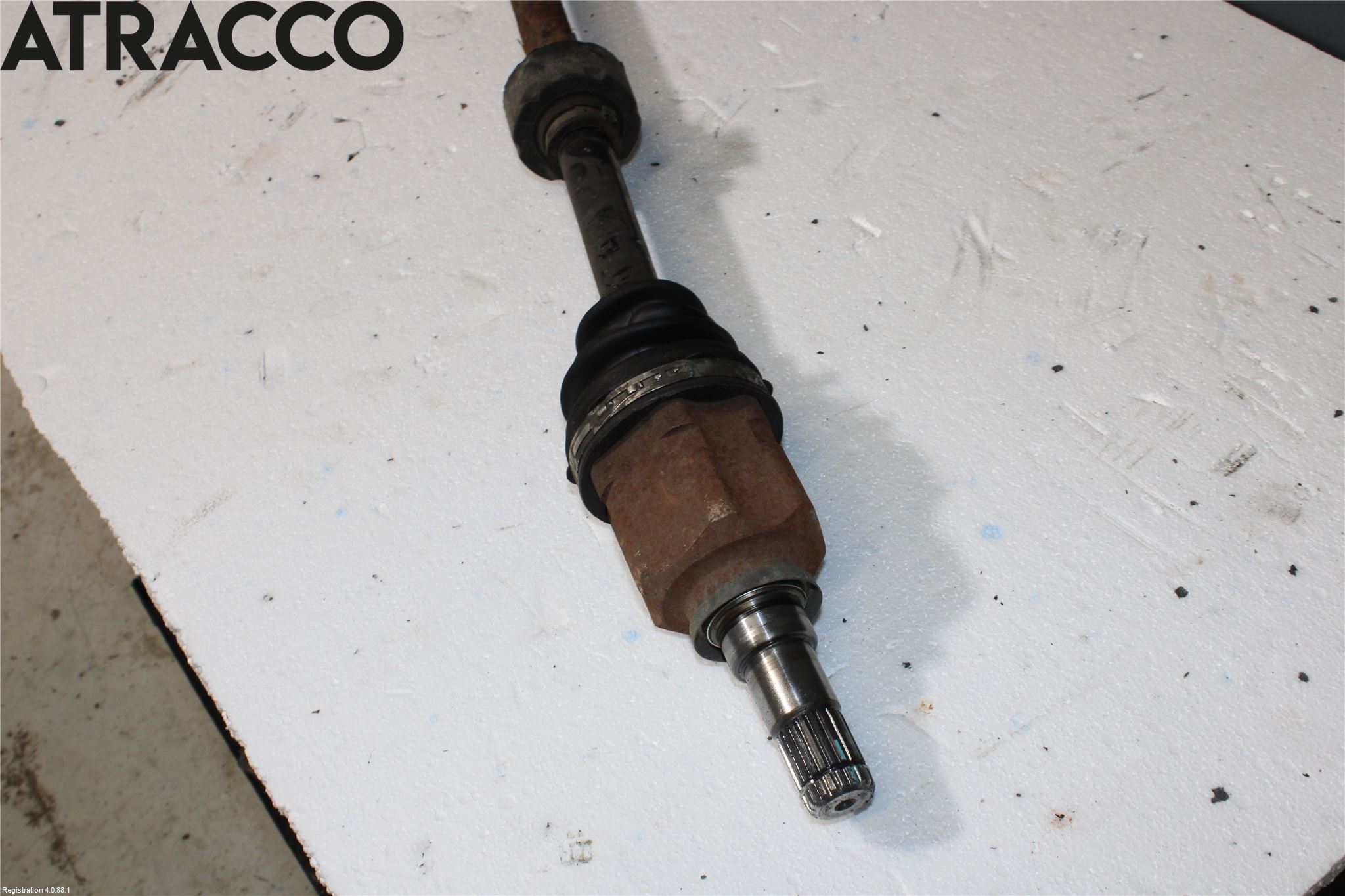 Toyota YARIS XP90 06-11 Drivaksel Foran Kompl Høyre