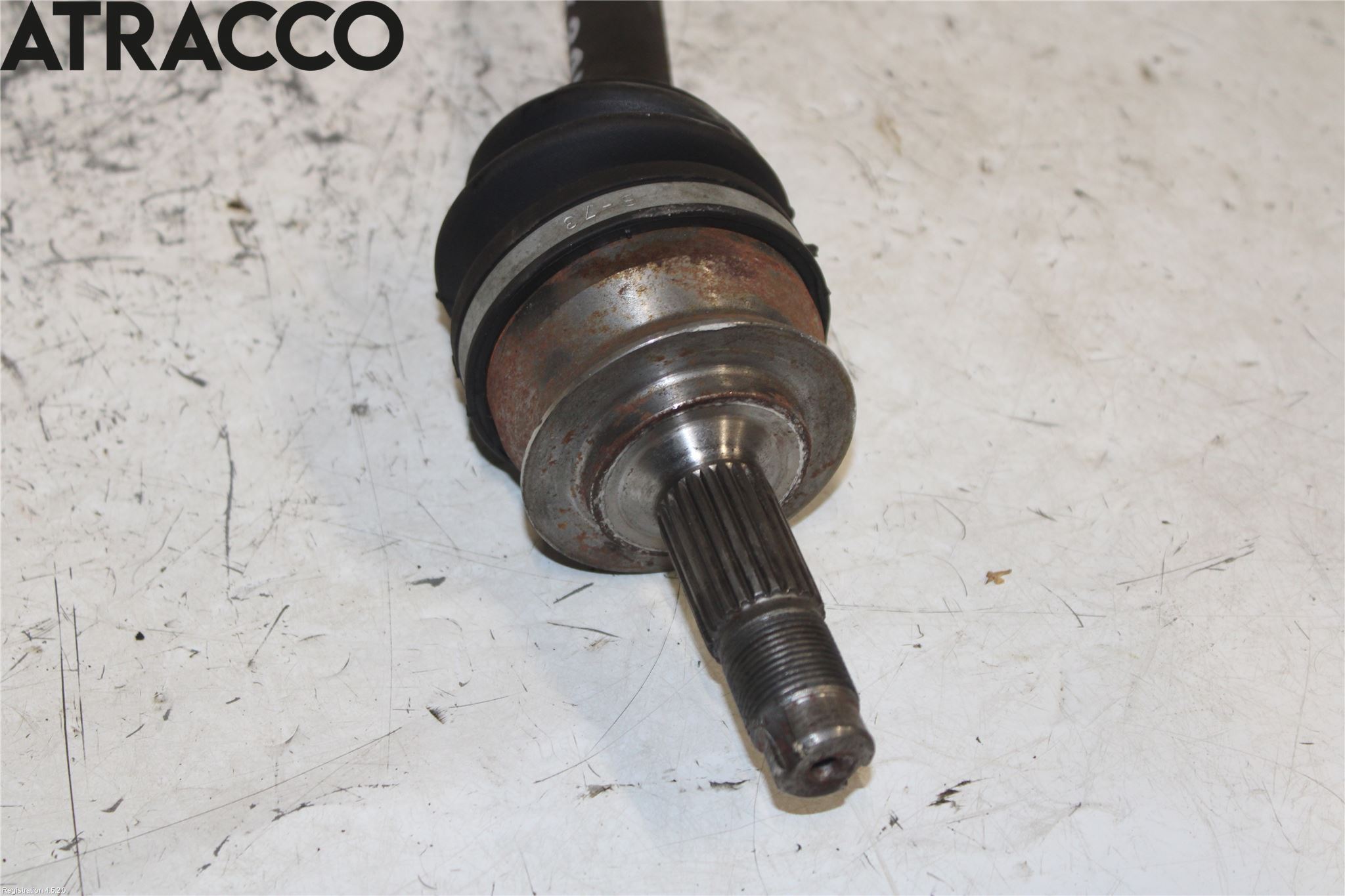 Ford KA 09-16 Drivaksel Foran Kompl Venstre