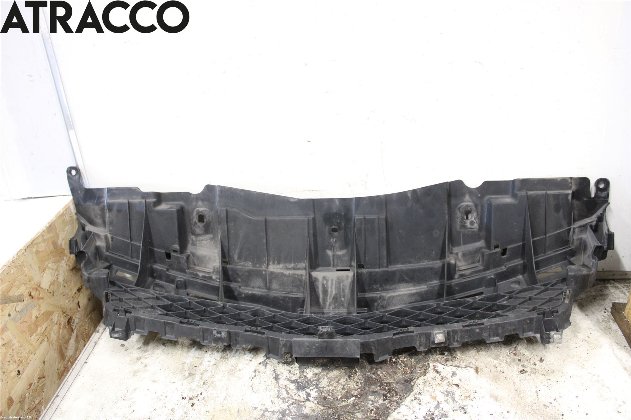 Toyota AURIS 10-12 Støtfanger Grill-Utfylling